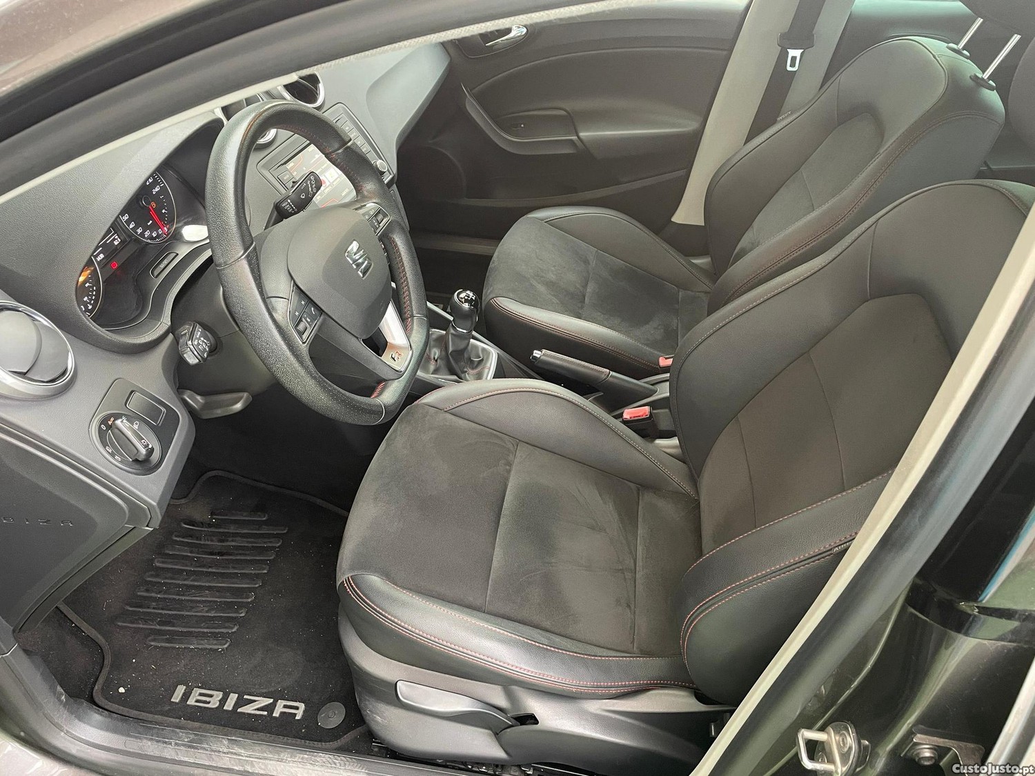 SEAT Ibiza 1.0 EcoTSI FR — fotografia 12