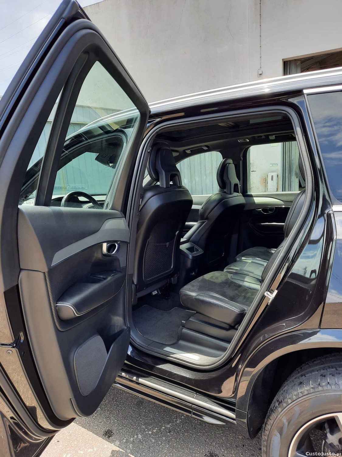 Volvo XC90 D4 R Design - 15 foto 2