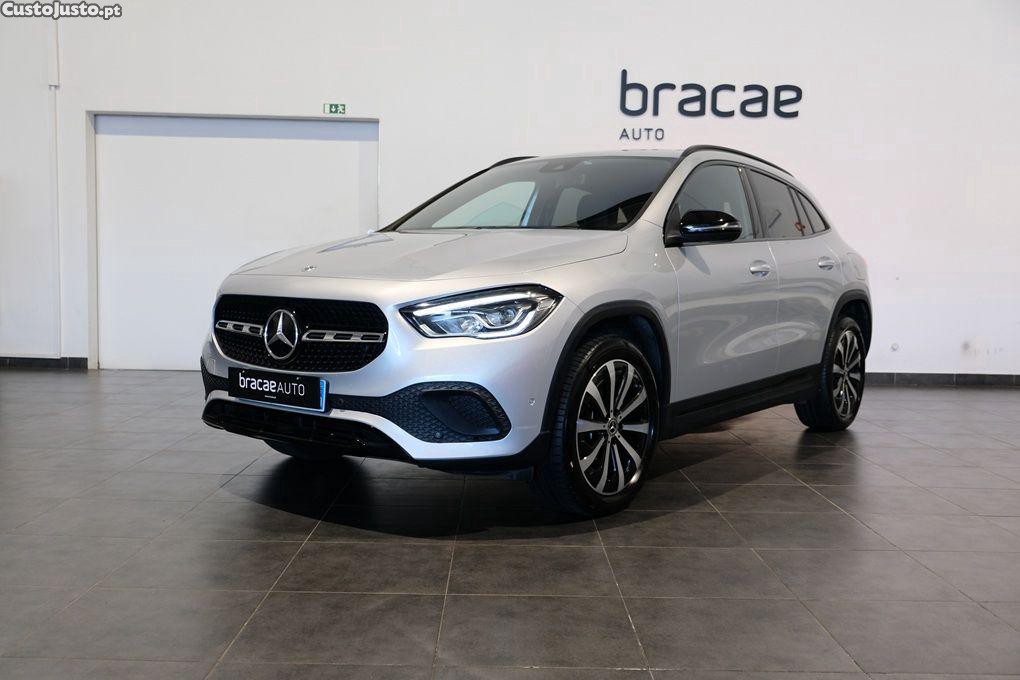 Mercedes-Benz GLA 250 e 8G-DCT Progressive — fotografia 24