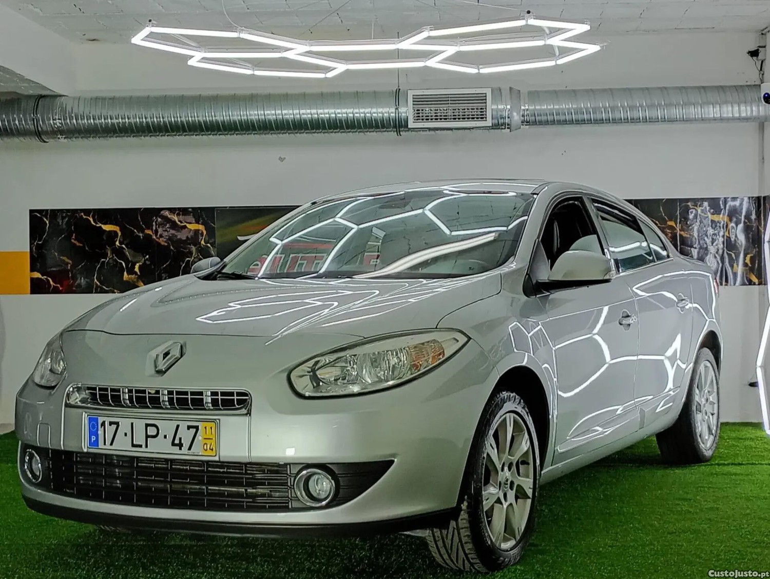 Renault Fluence 1.5 dCi Exclusive — fotografia 25