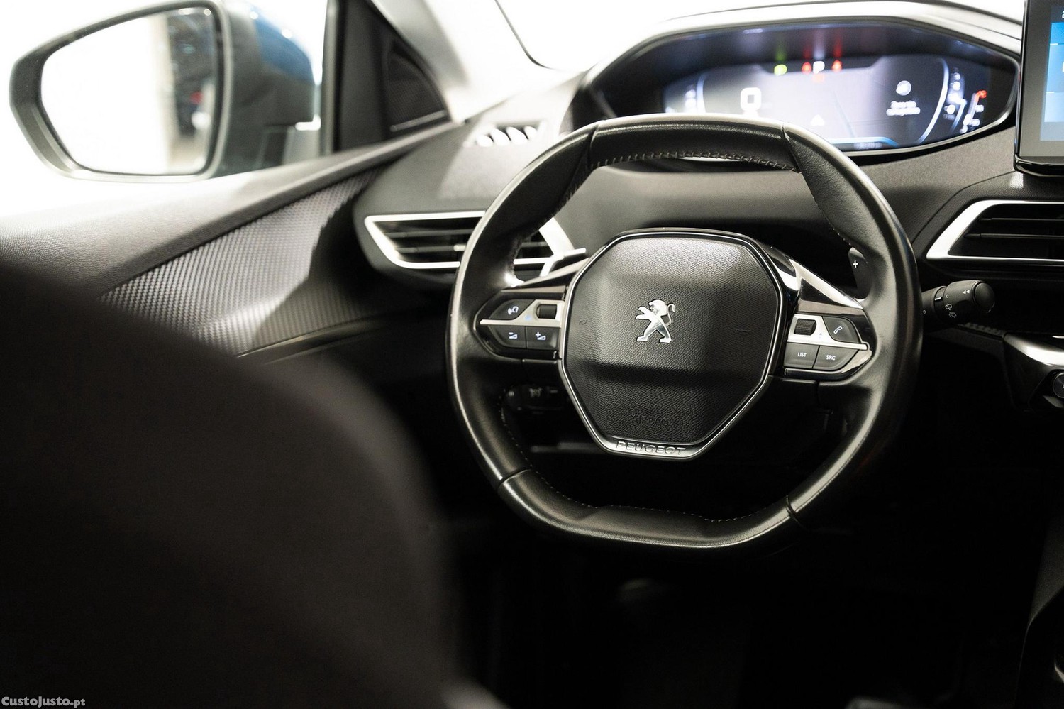 Peugeot 5008 1.2 PureTech Allure EAT8 — fotografia 21