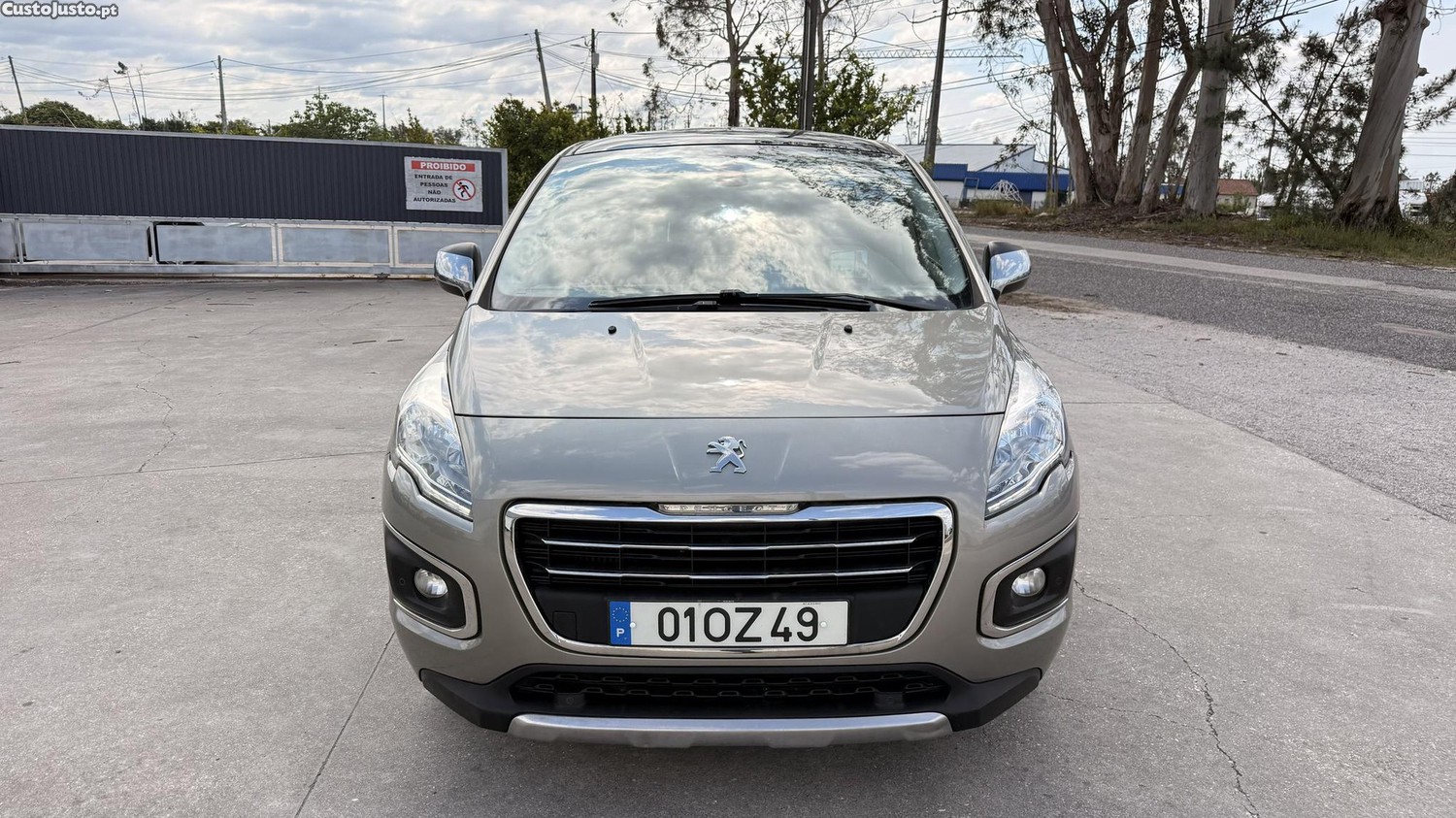 Peugeot 3008 1.6 HDI de 2014 — fotografia 14