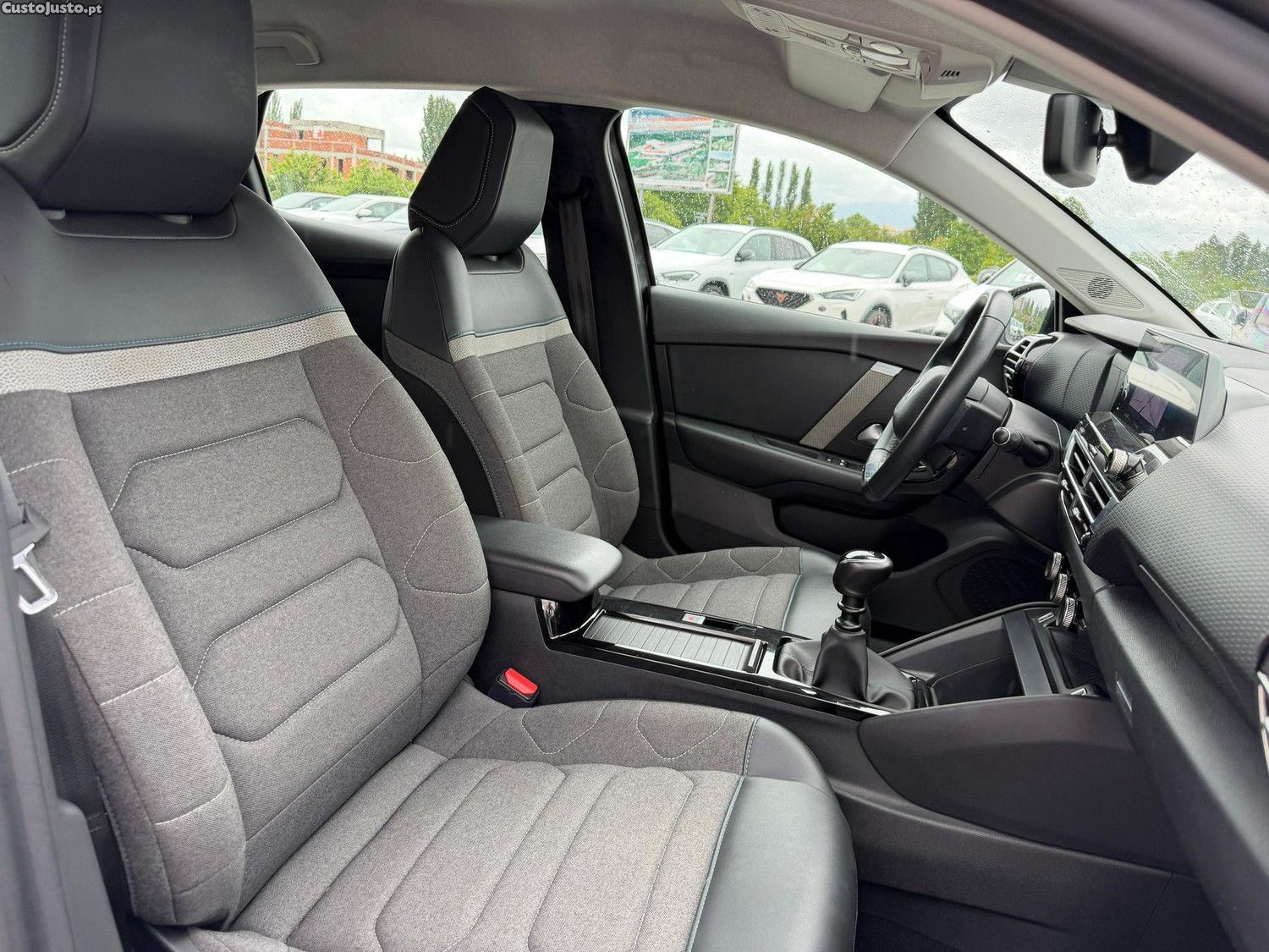 Citroën C4 1.2 PureTech Feel Pack — fotografia 3