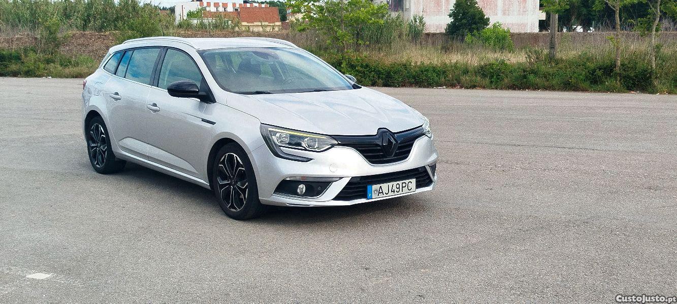 Renault Mégane 1.5 DCI luxury - 17 foto 4