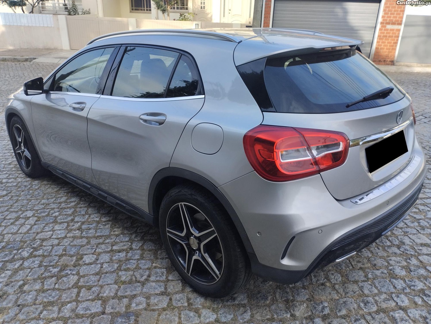 Mercedes-Benz GLA 180 CDI - PACK AMGLINE - NACIONAL - C/ Garantia - Distribuição Mudada - "Imbatível" — fotografia 21