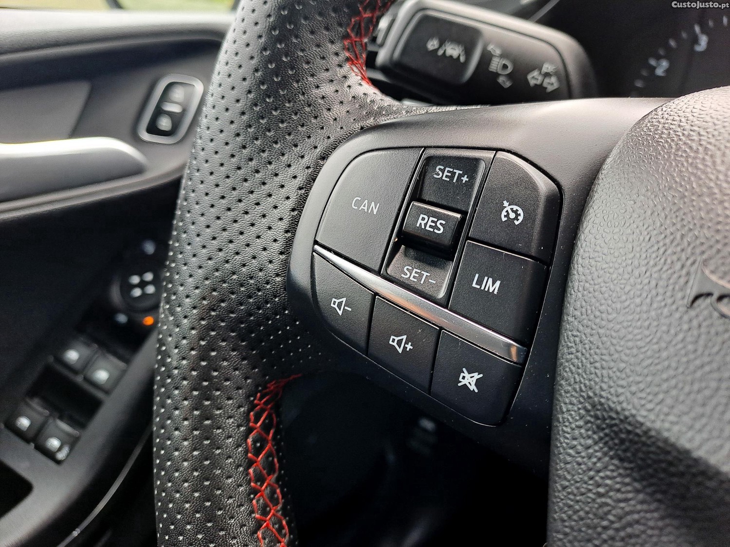 Ford Fiesta 1.0ECOBOOST ST LINE 100CV GASOLINA 2022 — fotografia 13