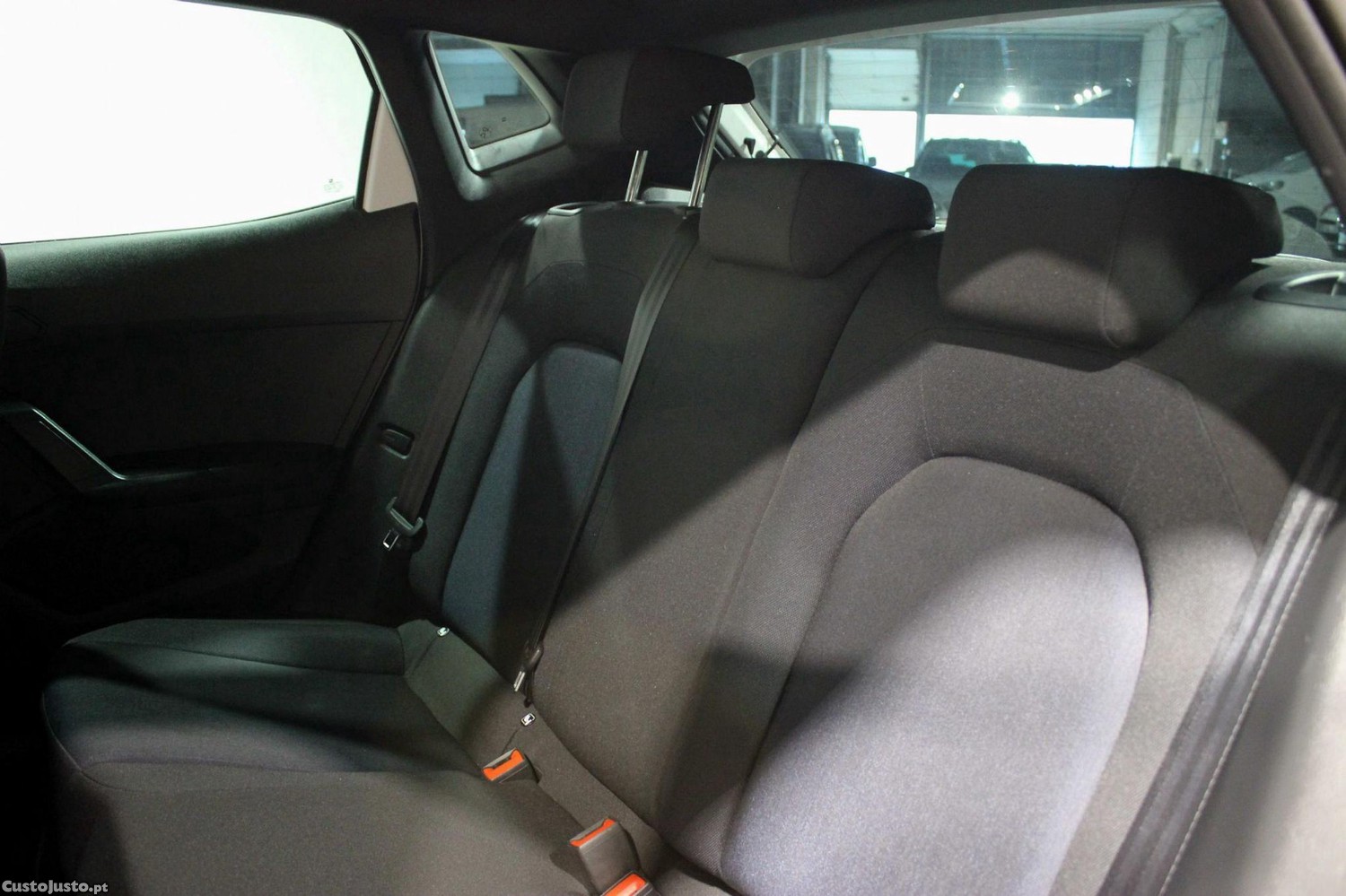 SEAT Ibiza 1.0 TSI FR — fotografia 19