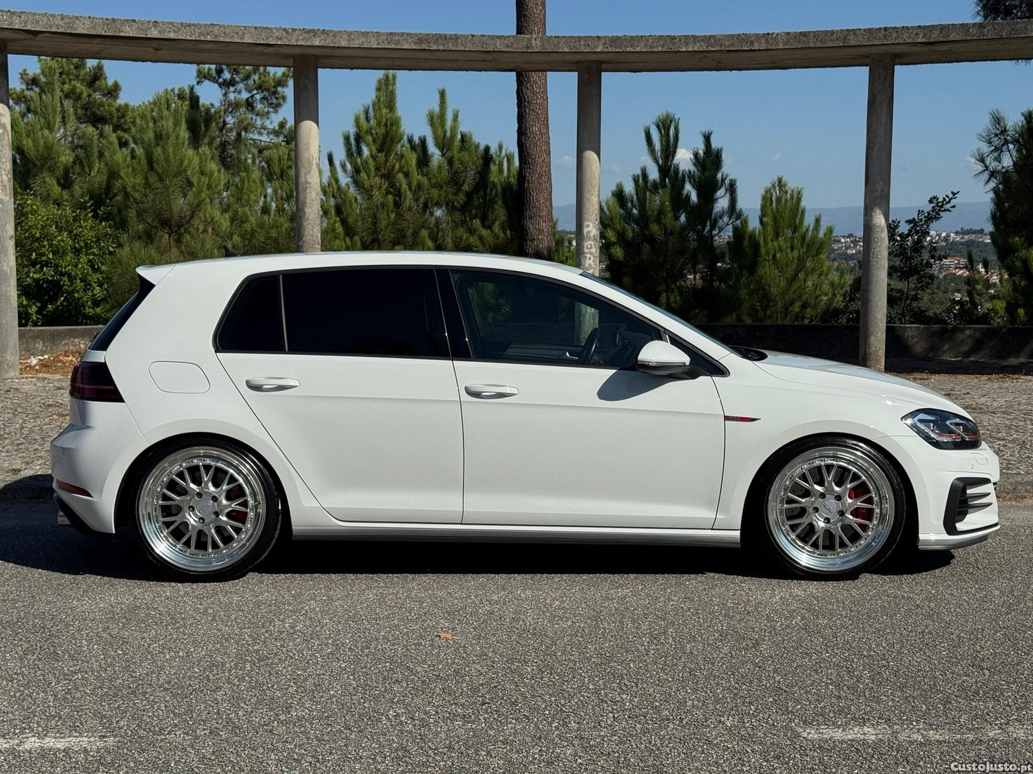 Volkswagen Golf 2.0 TSI GTI DSG Performance — fotografia 28