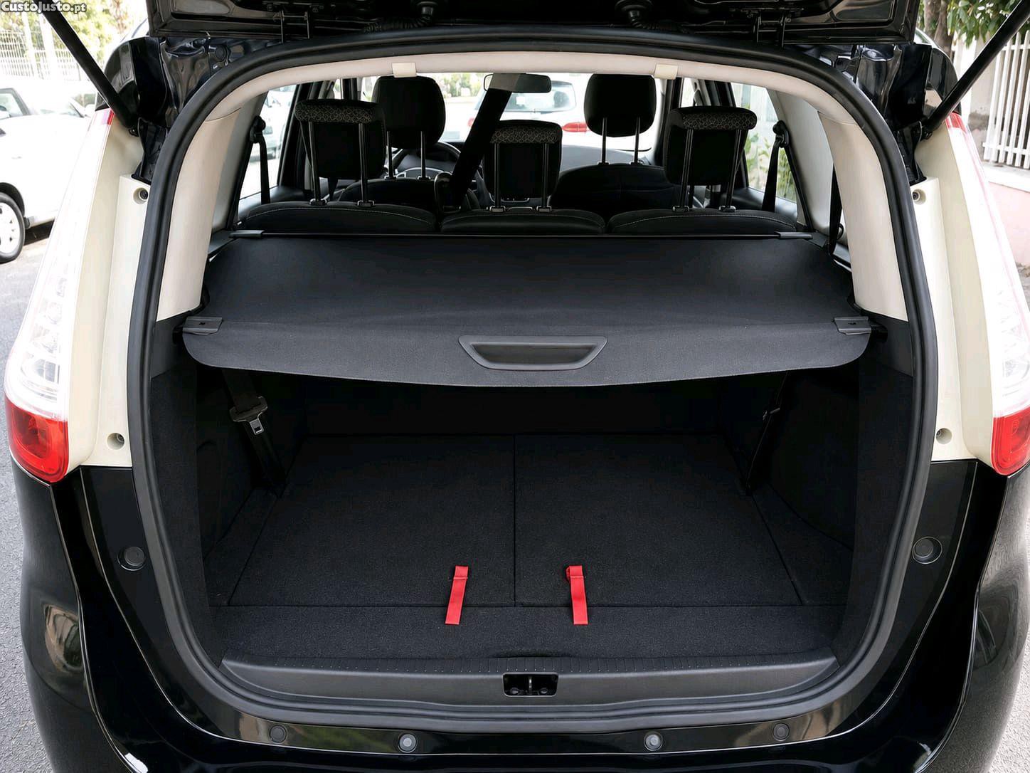 Renault Scénic 1.5 Dci — fotografia 5
