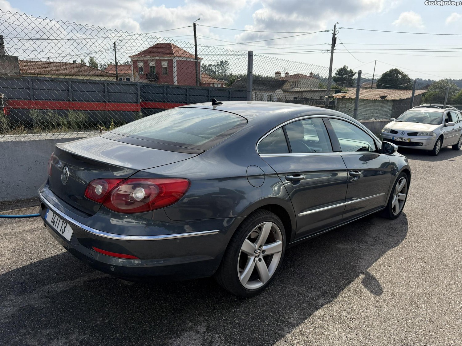 Volkswagen CC Passat — fotografia 11