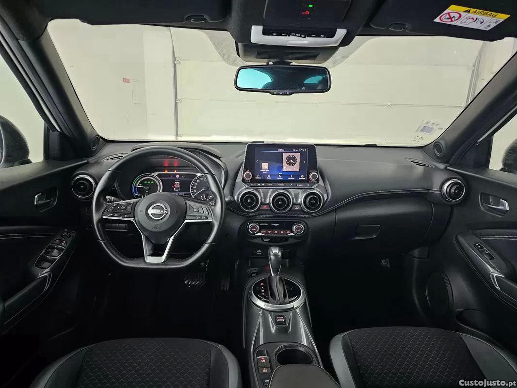 Nissan Juke 1.6 hybrid n-design black — fotografia 9