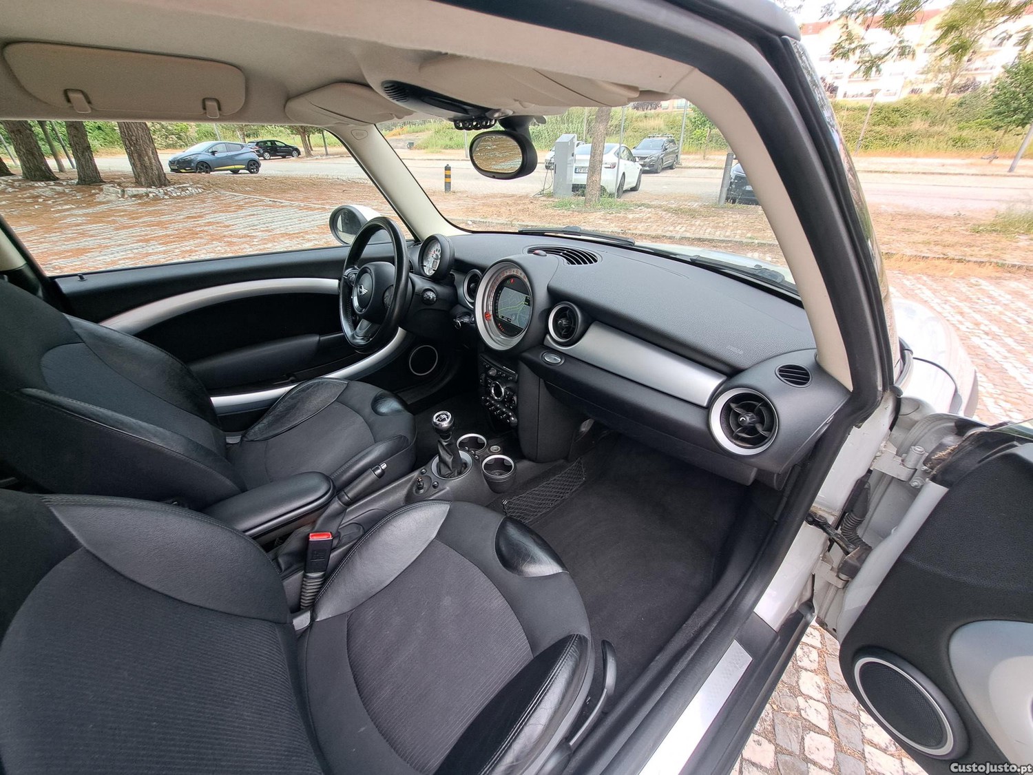MINI Cooper SD 2.0 143 cv - MOTOR BMW. — fotografia 6