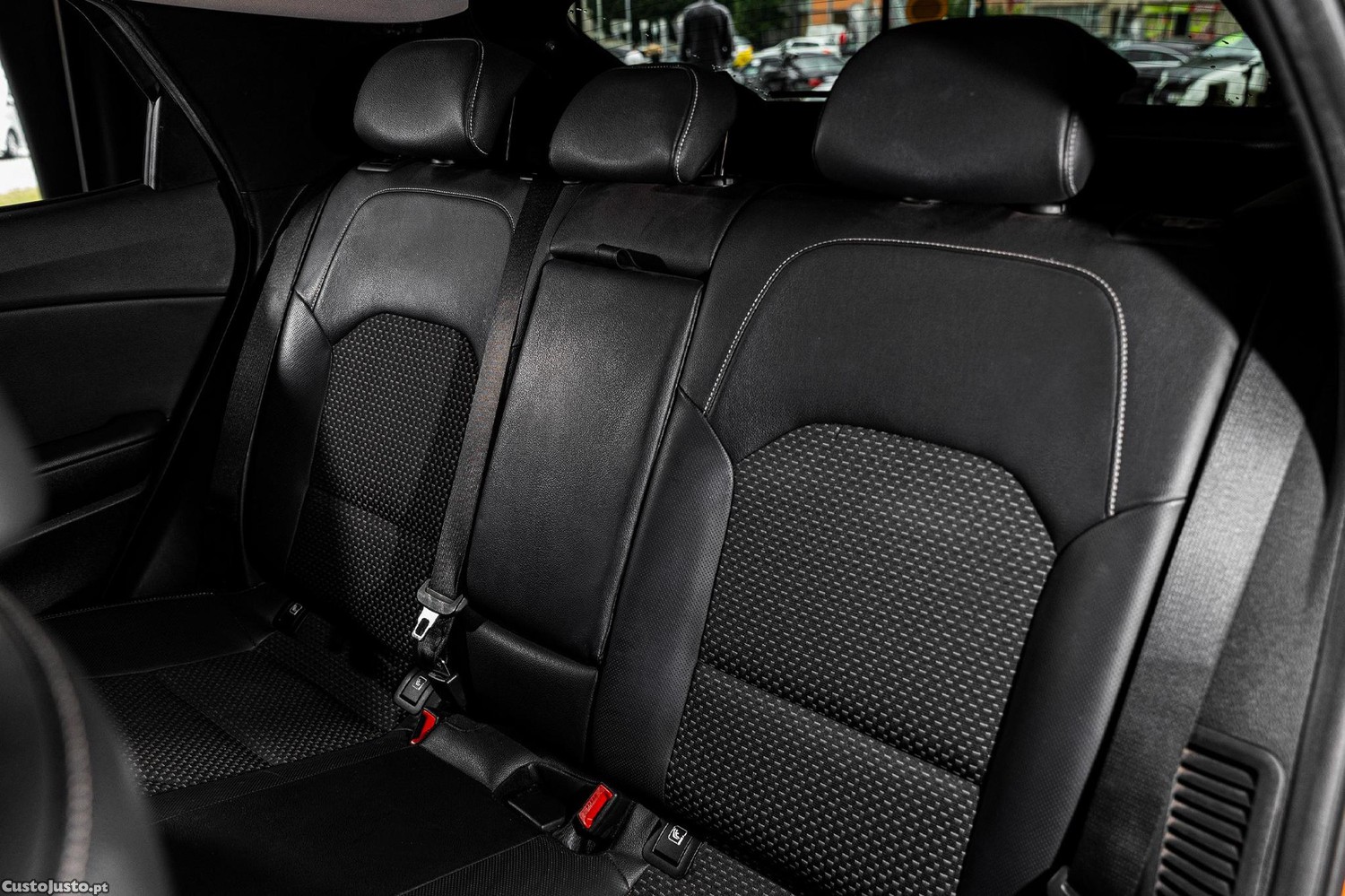Kia XCeed 1.6 GDi PHEV Drive — fotografia 15