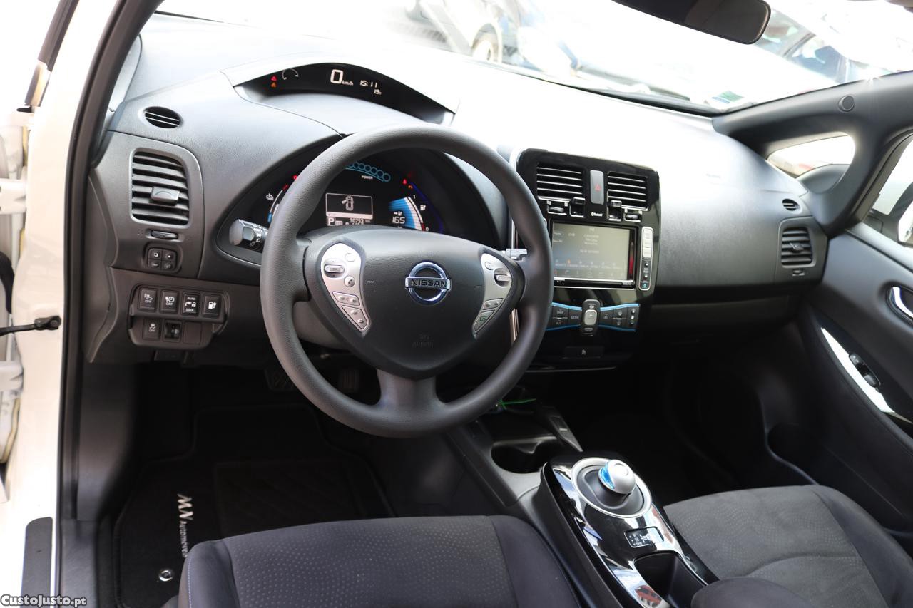 Nissan Leaf Tekna 30 kWh - 17 — photo 3