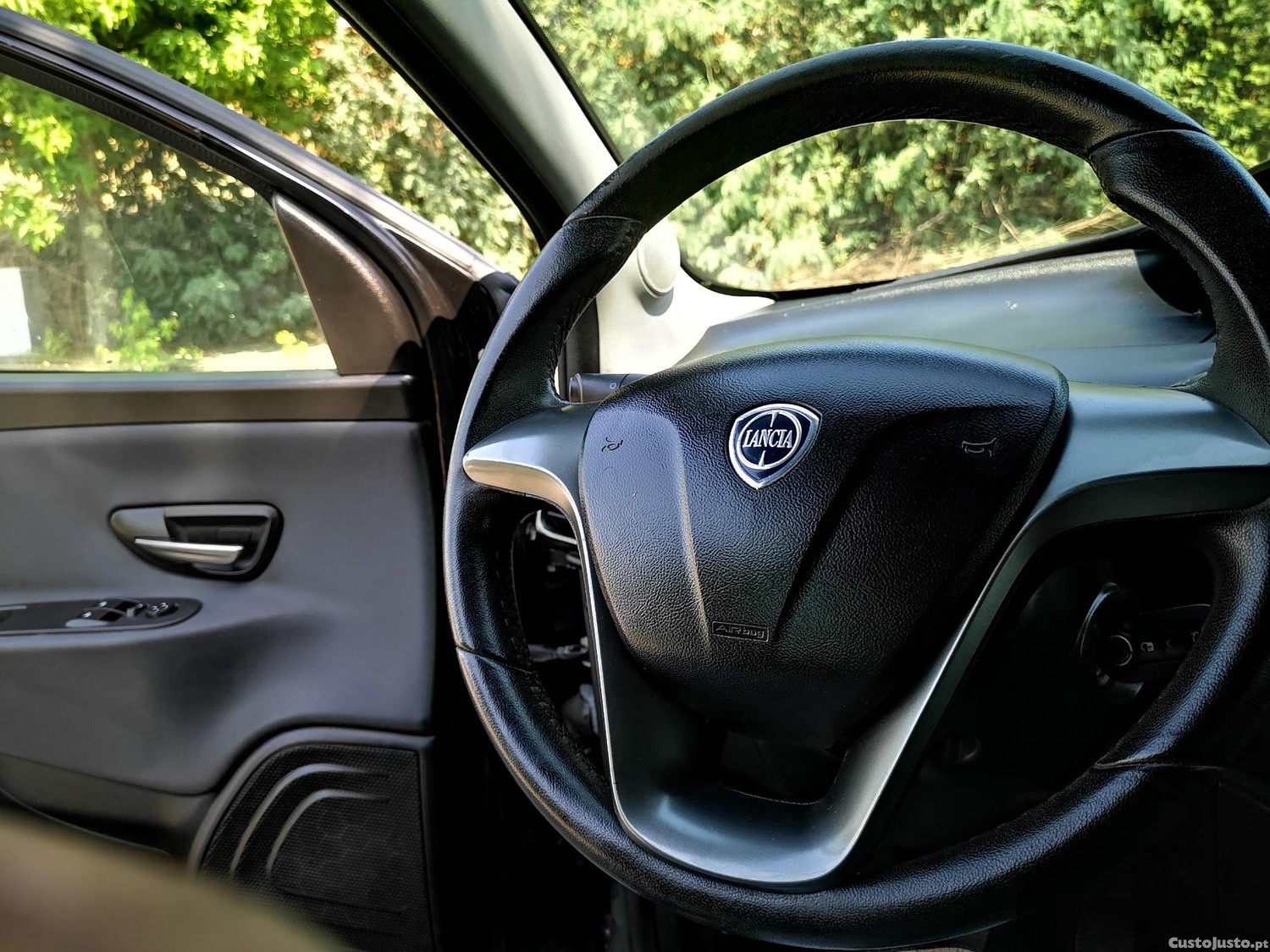 Lancia Ypsilon 1.2 S&S GOLD - 5 Portas - Nacional - 100.000kms - 1 Dono - C/ GARANTIA — fotografia 5