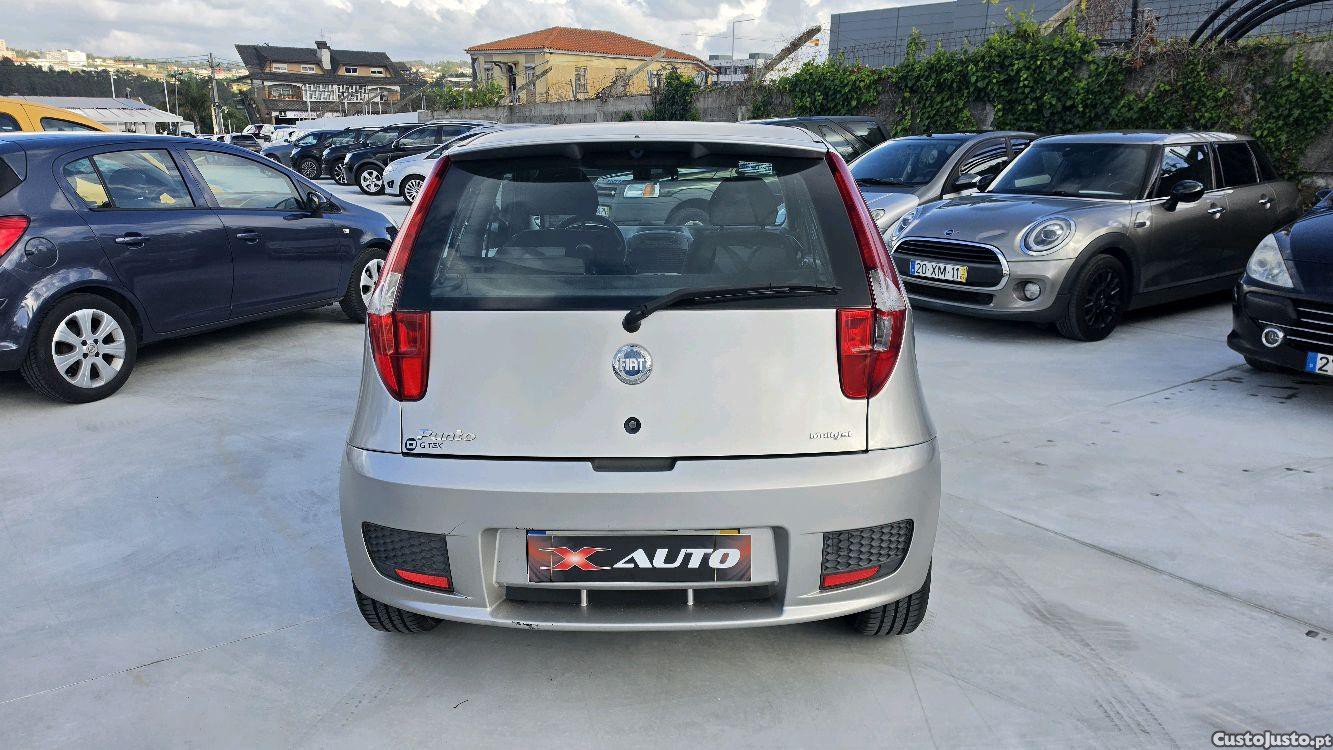 Fiat Punto 1.3 MultiJet — fotografia 8