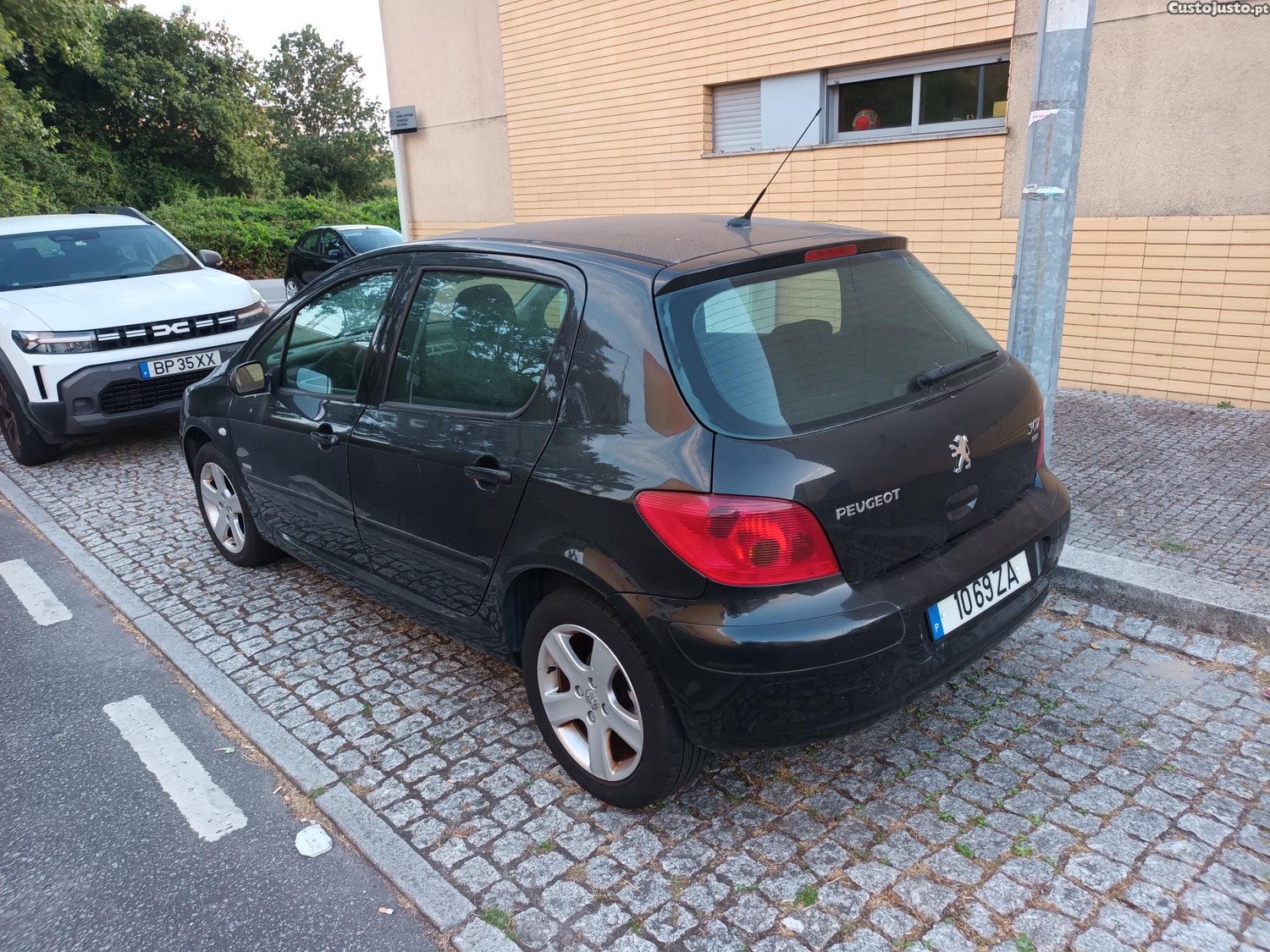 Peugeot 307 1.6hdi — fotografia 3