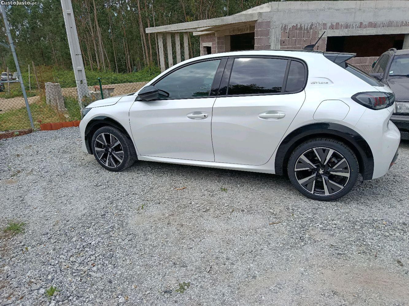 Peugeot 208 1.2 GT line — fotografia 6