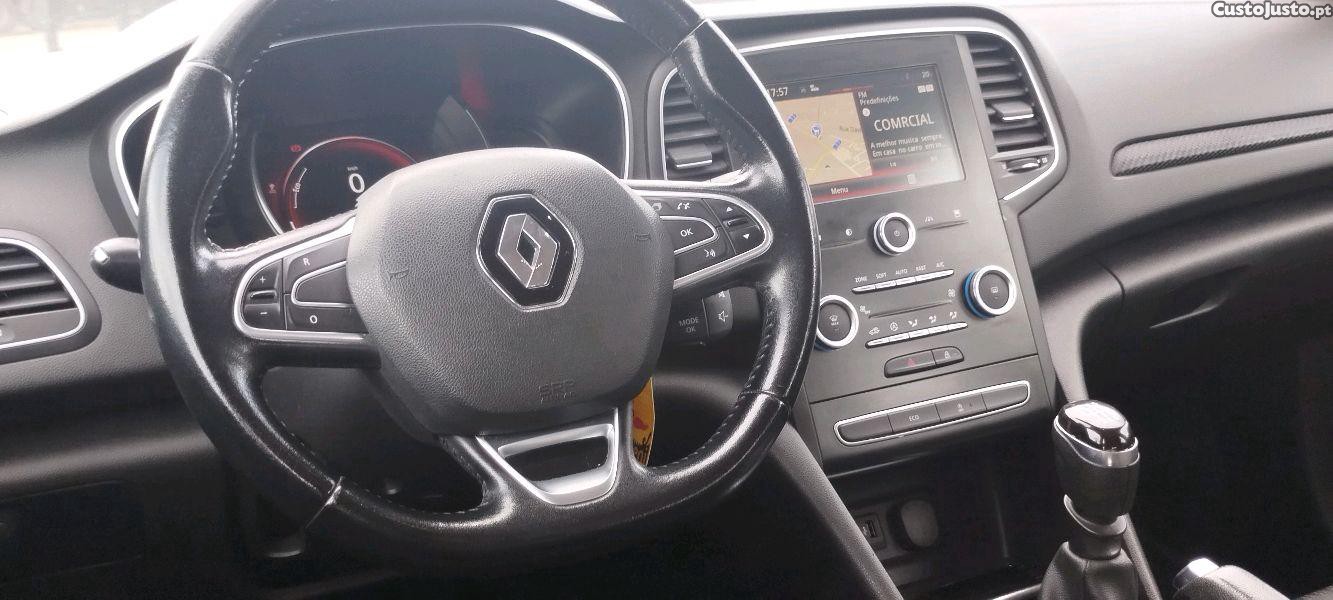 Renault Mégane 1.5 DCI luxury - 17 foto 5
