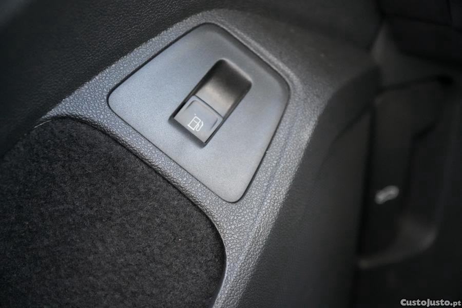 Volkswagen Tiguan 1.4 TSI eHybrid R-Li — fotografia 5
