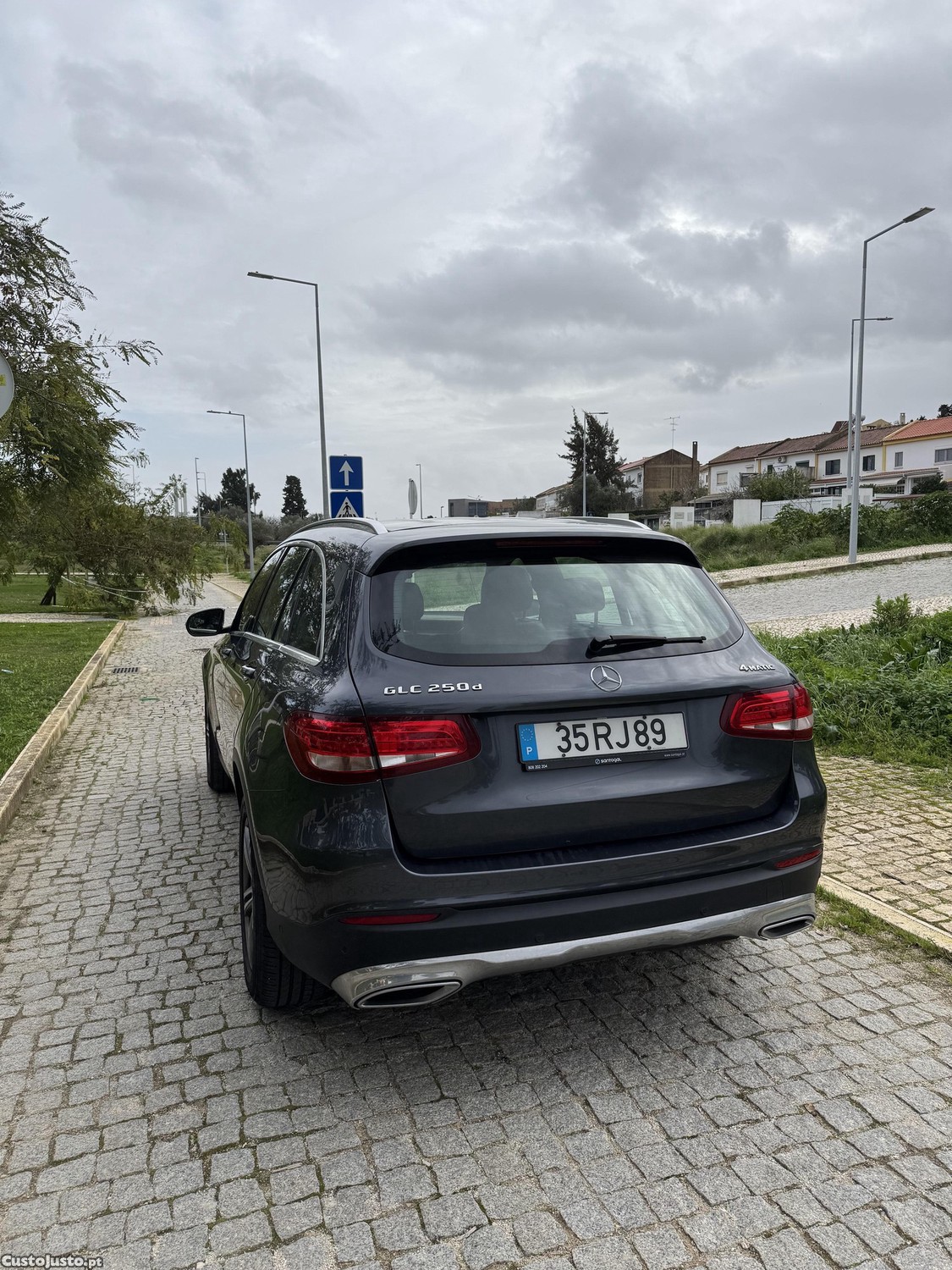 Mercedes-Benz GLC 250 4 matic — fotografia 6