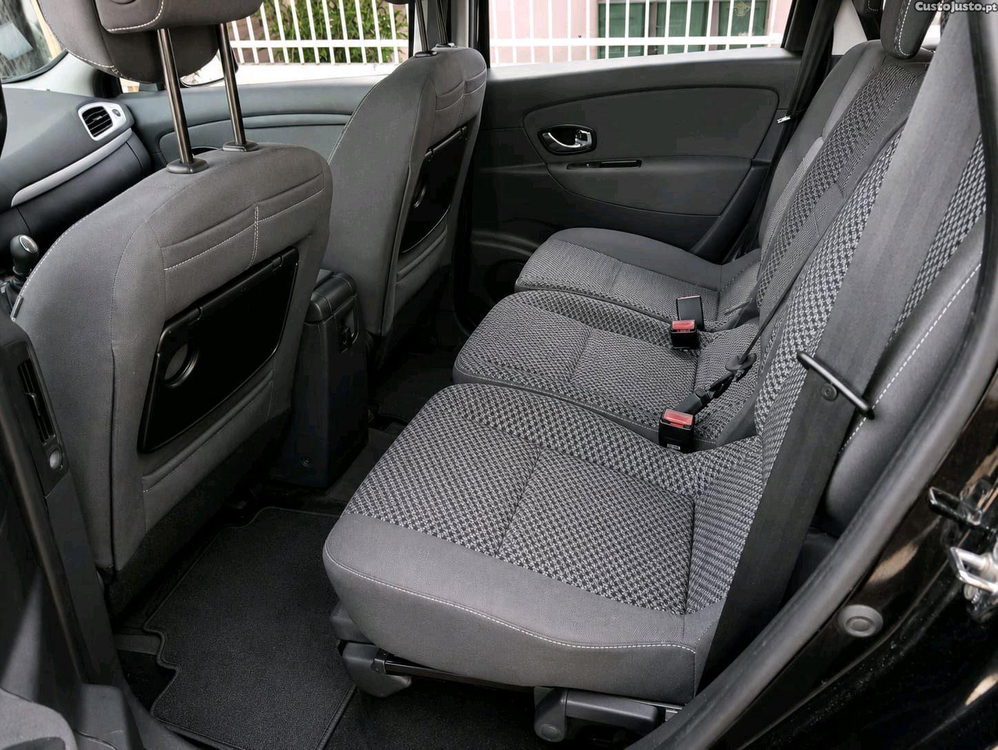 Renault Scénic 1.5 Dci — fotografia 3