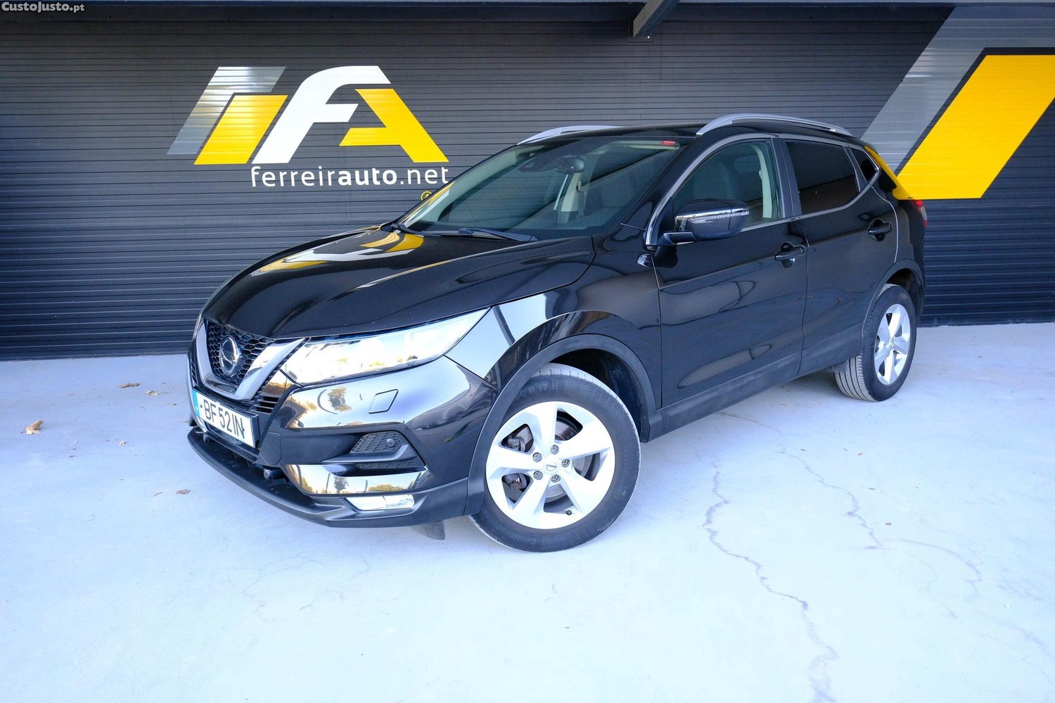 Nissan Qashqai 1.2 DIG-T AcentaConnect Xtronic — fotografia 25