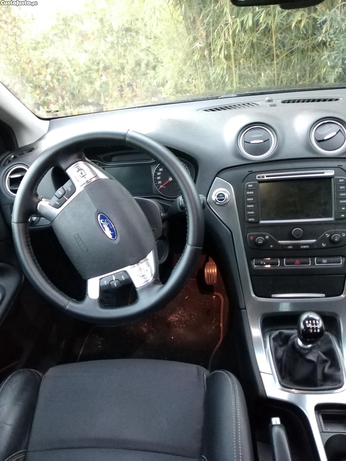 Ford Mondeo titanium — fotografia 3