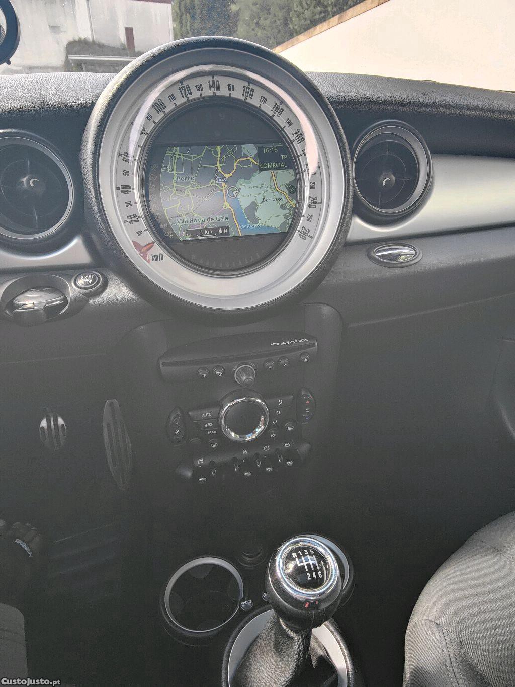 MINI Cooper S N18 — fotografia 3