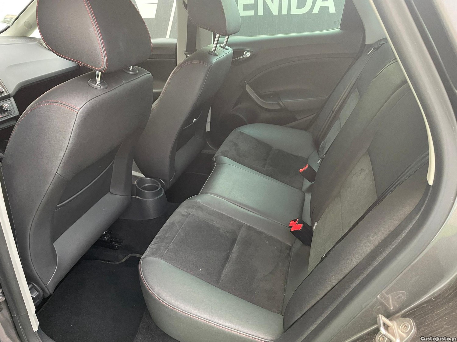 SEAT Ibiza 1.0 EcoTSI FR — fotografia 13