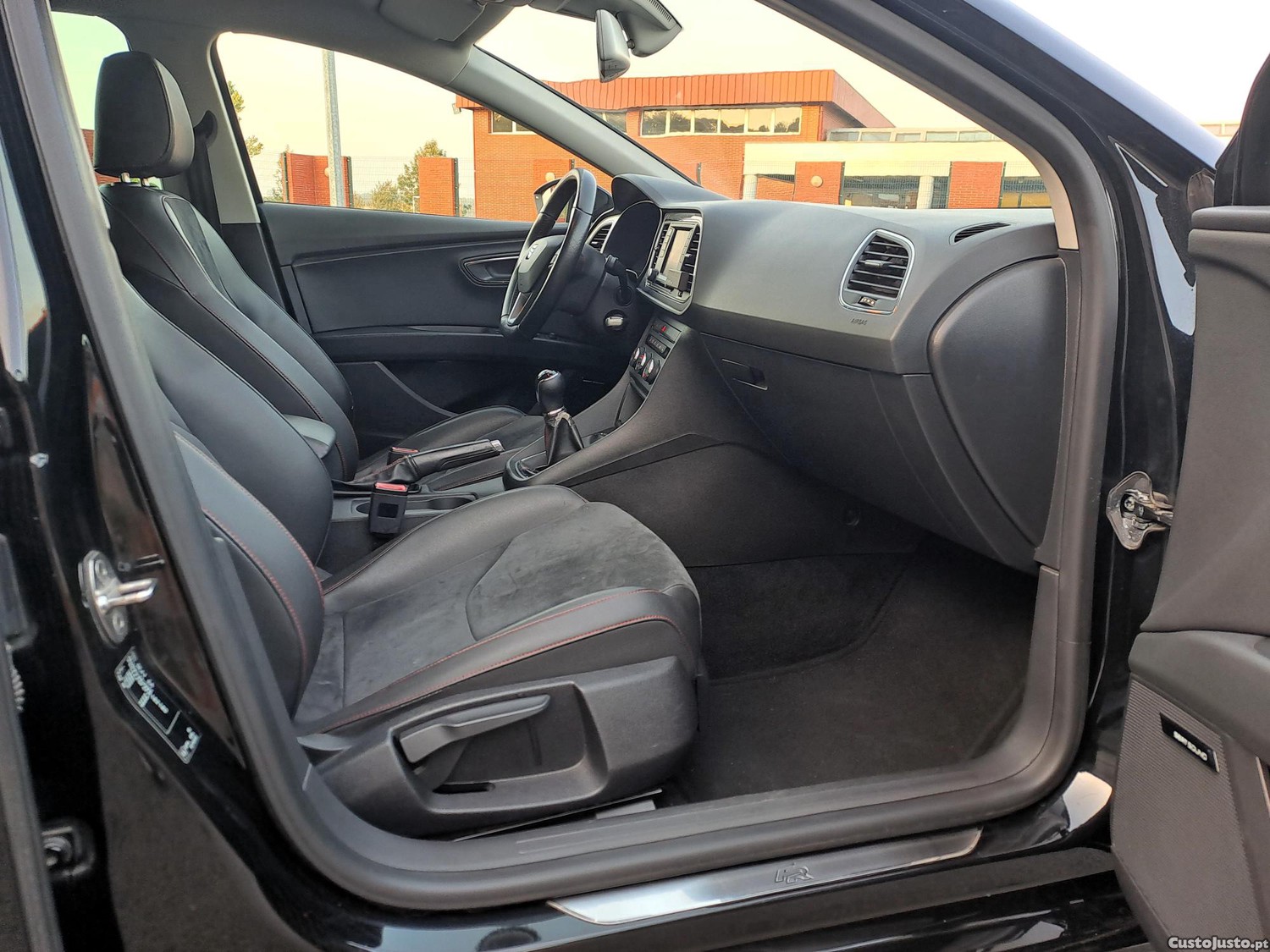 SEAT Leon ST FR 2.0 TDi 184CV — fotografia 3