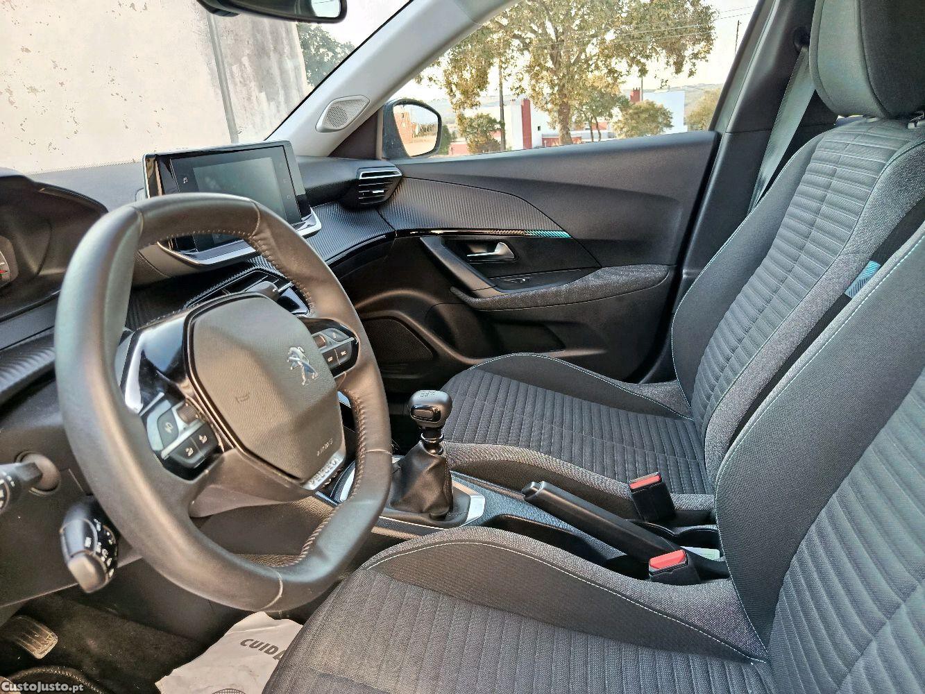 Peugeot 2008 Style 130 CV 36000 km — fotografia 7