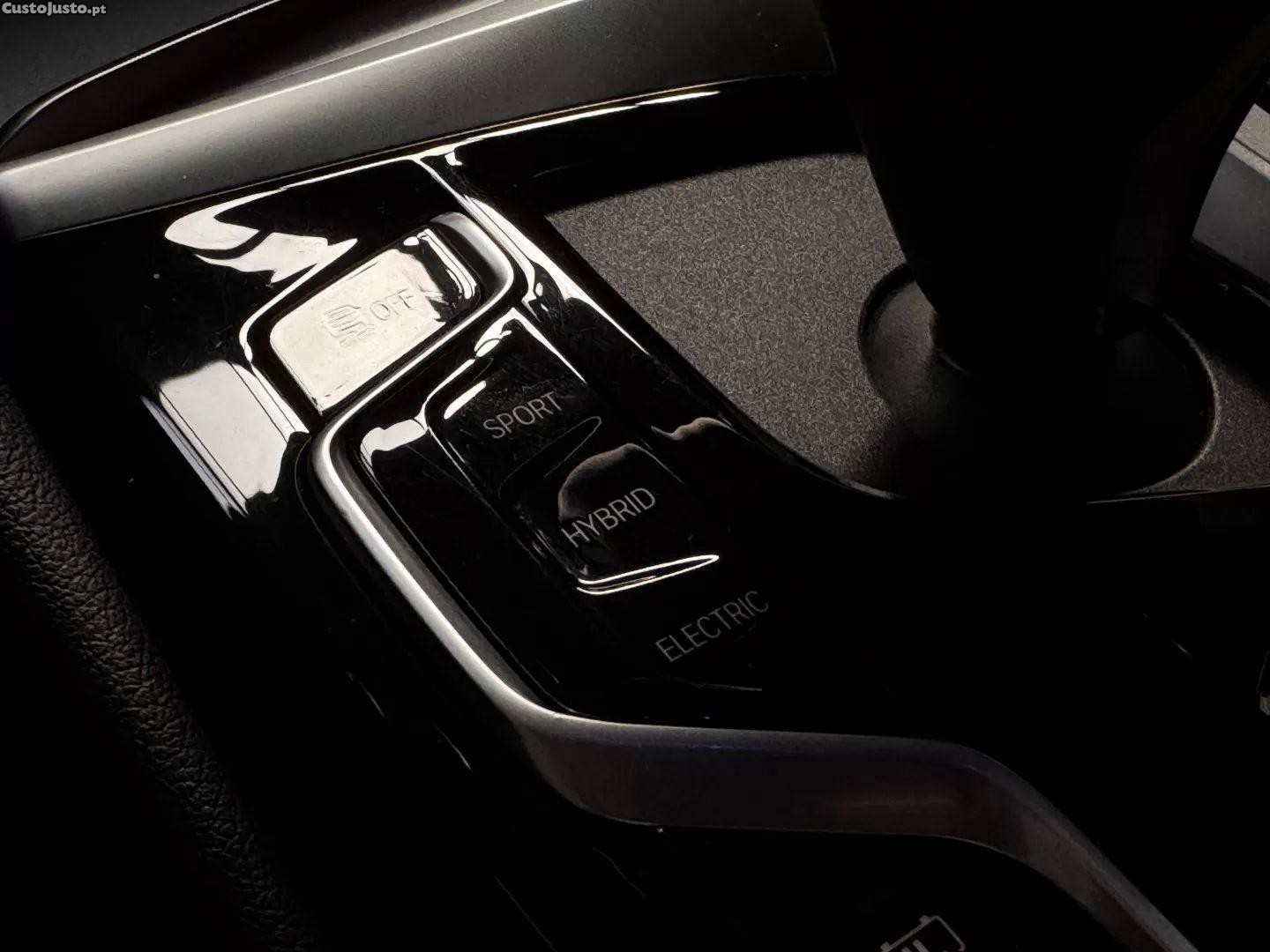 BMW 530 E xdrive aut. luxury line — fotografia 4