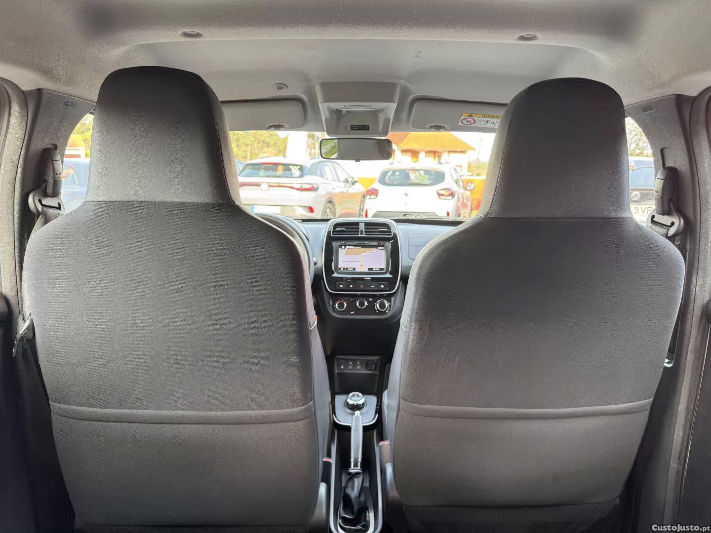 Dacia Spring Electric 45 comfort plus — fotografia 13
