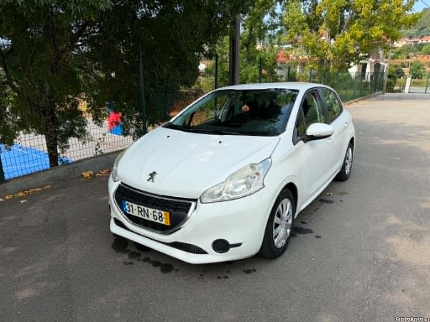 Peugeot 208 1.6 HDI ESTIMADO — fotografia 3