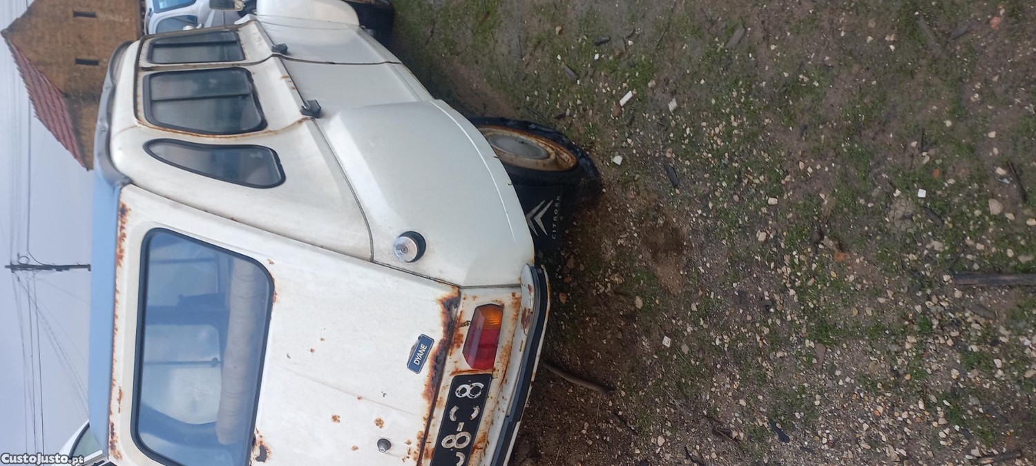 Citroën Dyane Para restaurar — fotografia 4