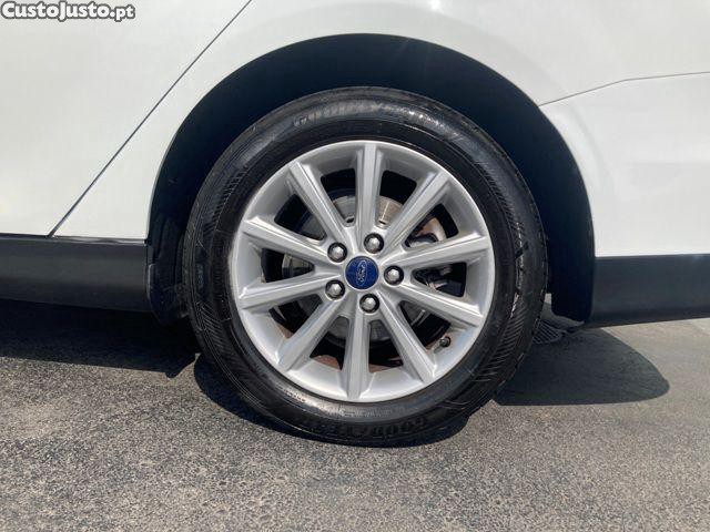 Ford Focus 1.5 TDCi Titanium — fotografia 21