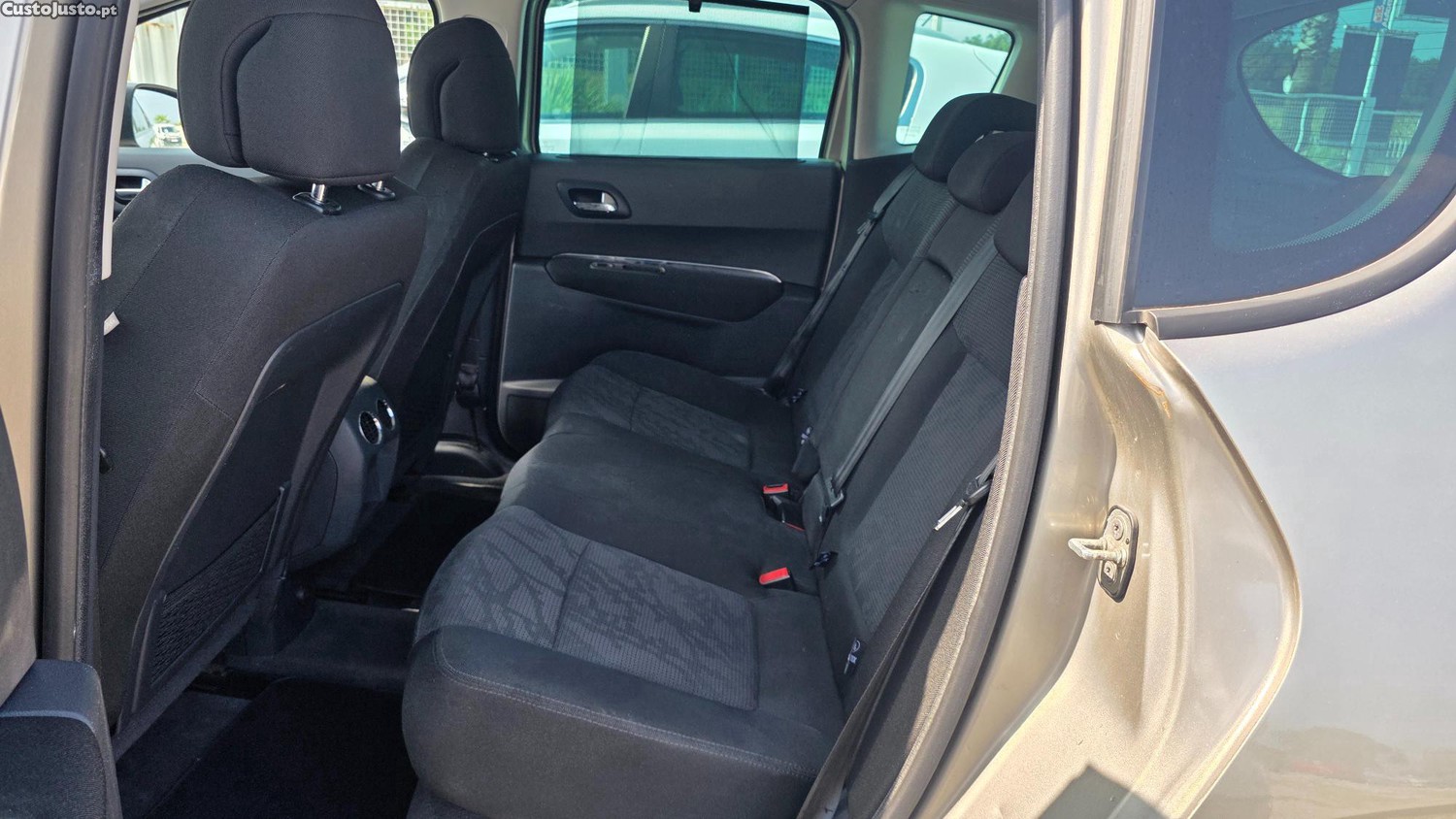 Peugeot 3008 1.6 HDi 109cv — fotografia 6