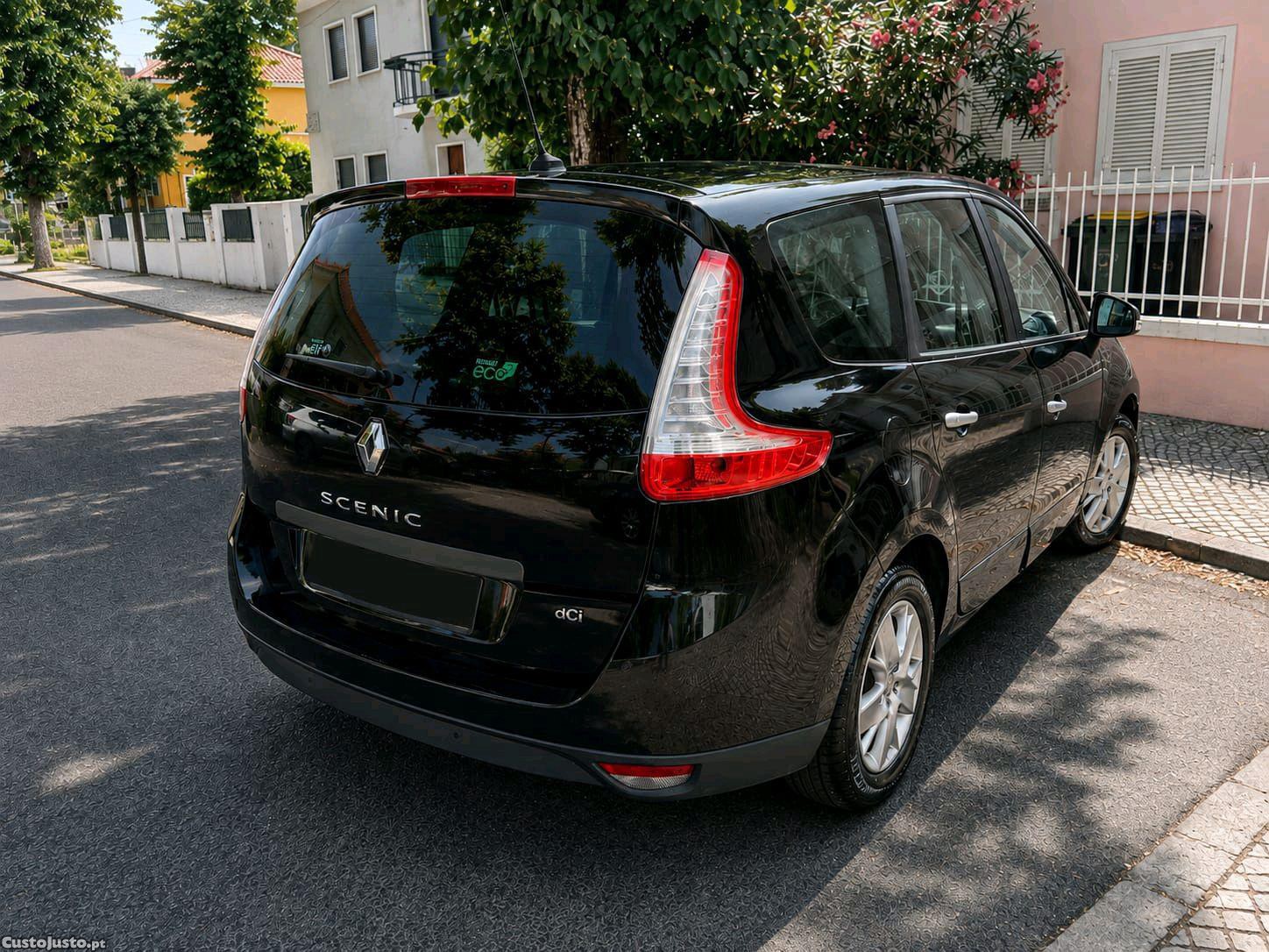 Renault Scénic 1.5 Dci — fotografia 9