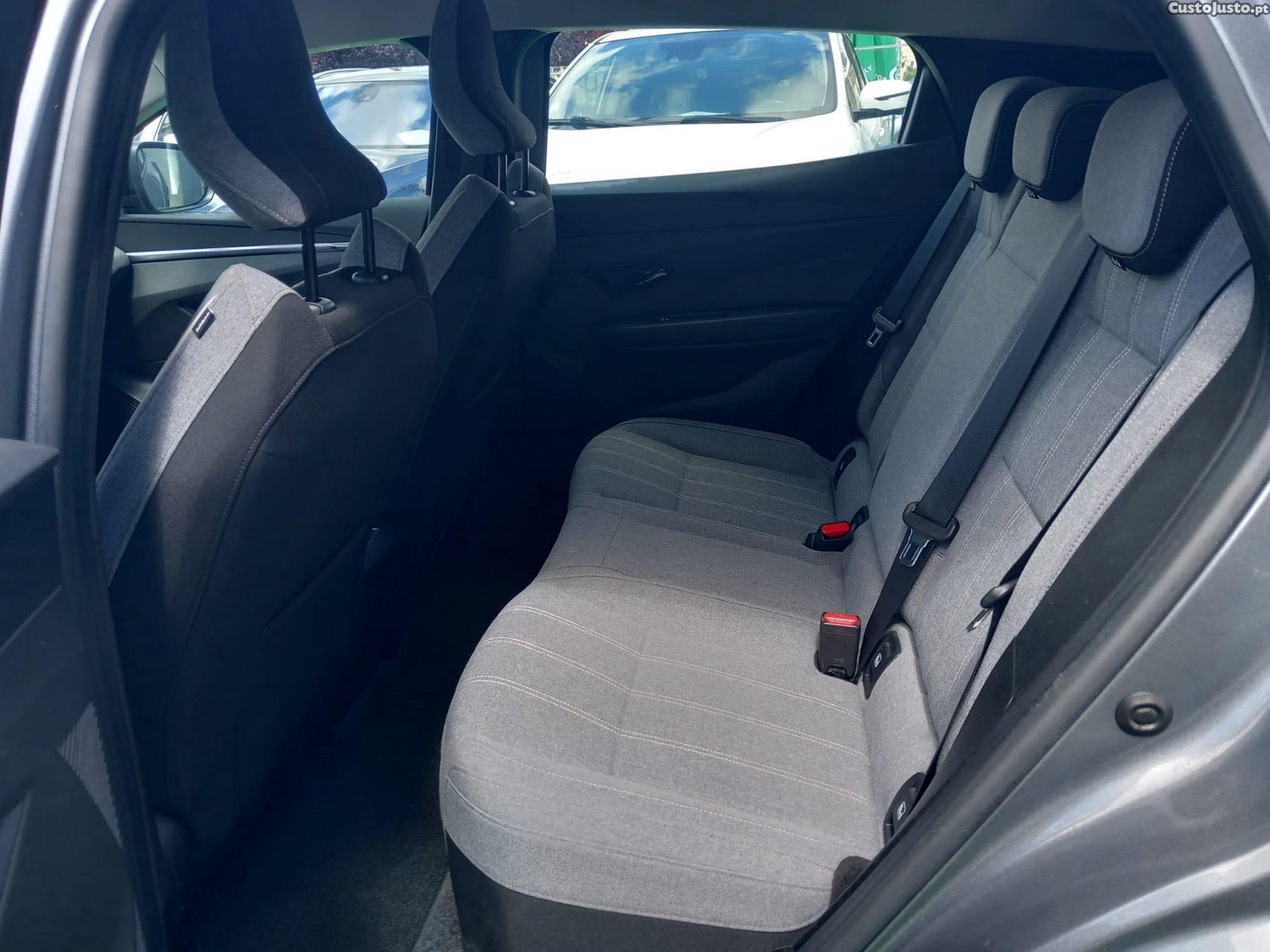 Renault Mégane E-Tech EV60 Techno Autonomia Conforto — fotografia 3