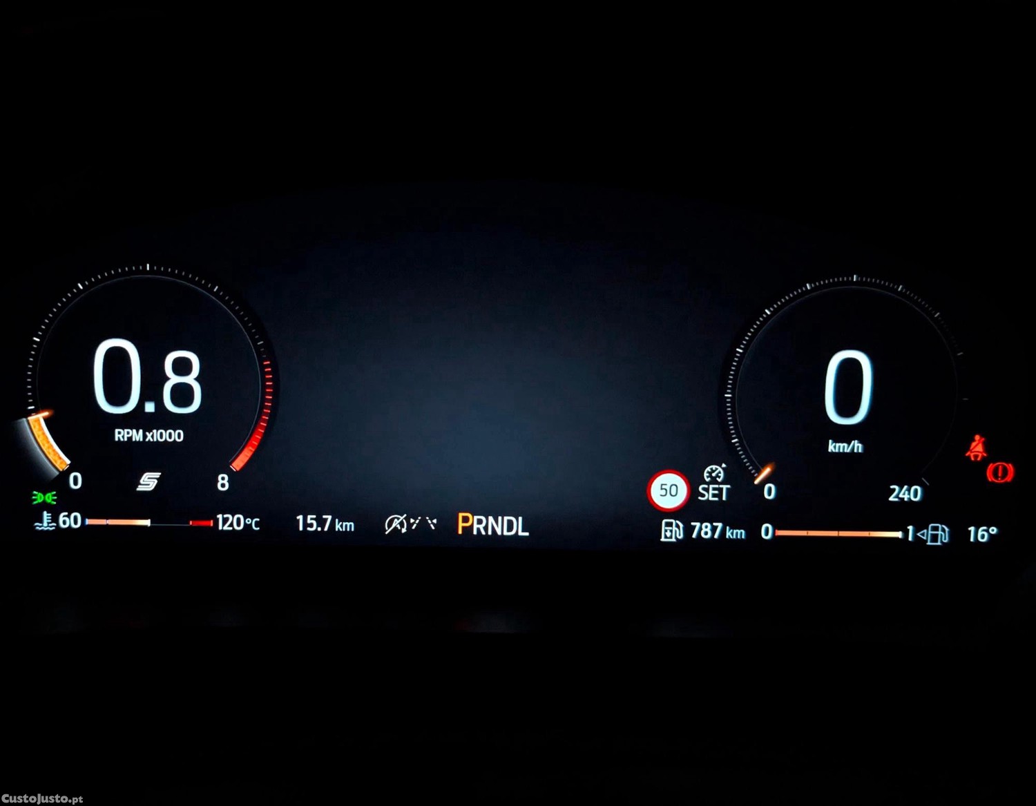 Ford Focus ST Line X — fotografia 4