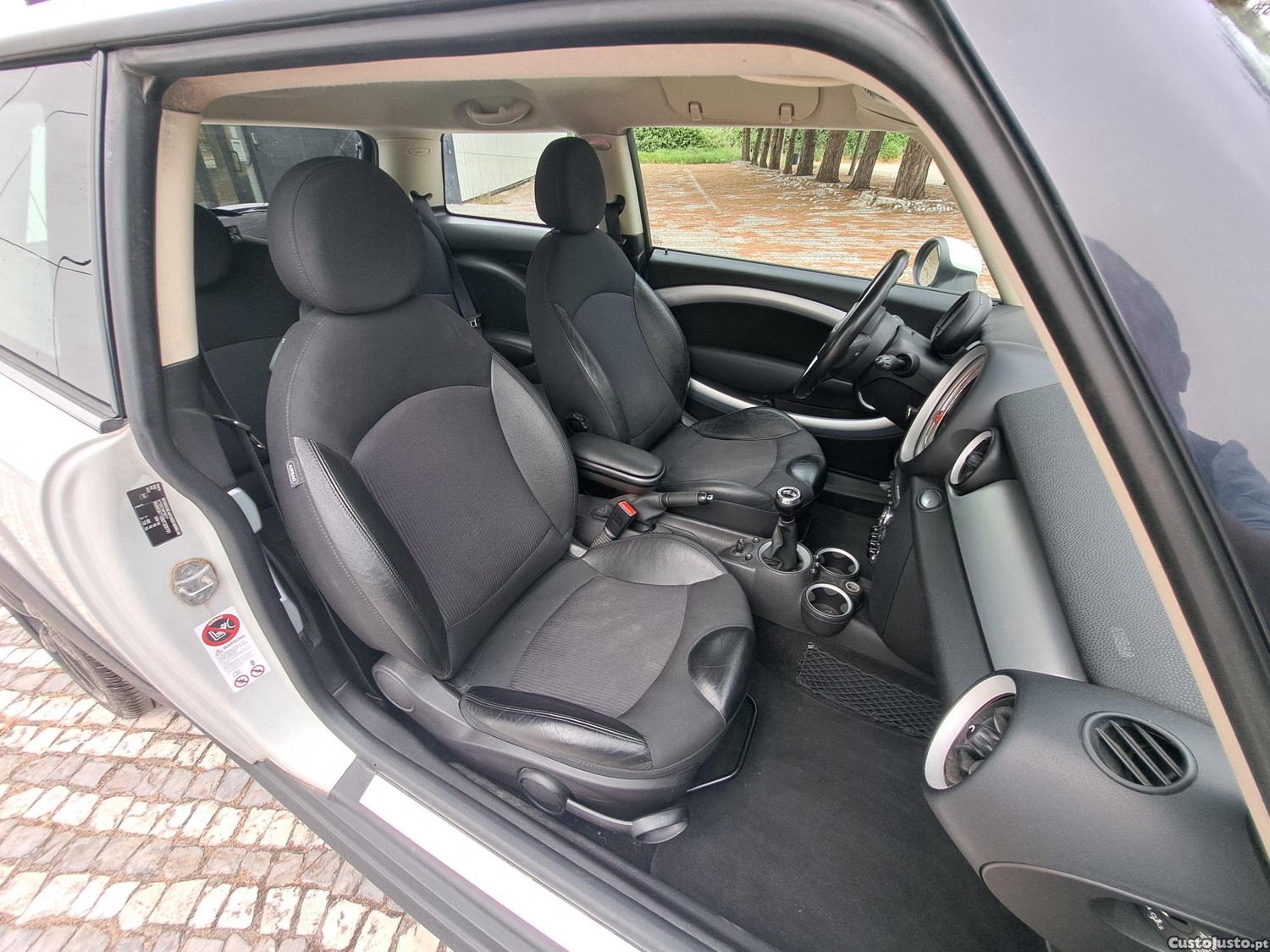 MINI Cooper SD 2.0 143 cv - MOTOR BMW. — fotografia 4