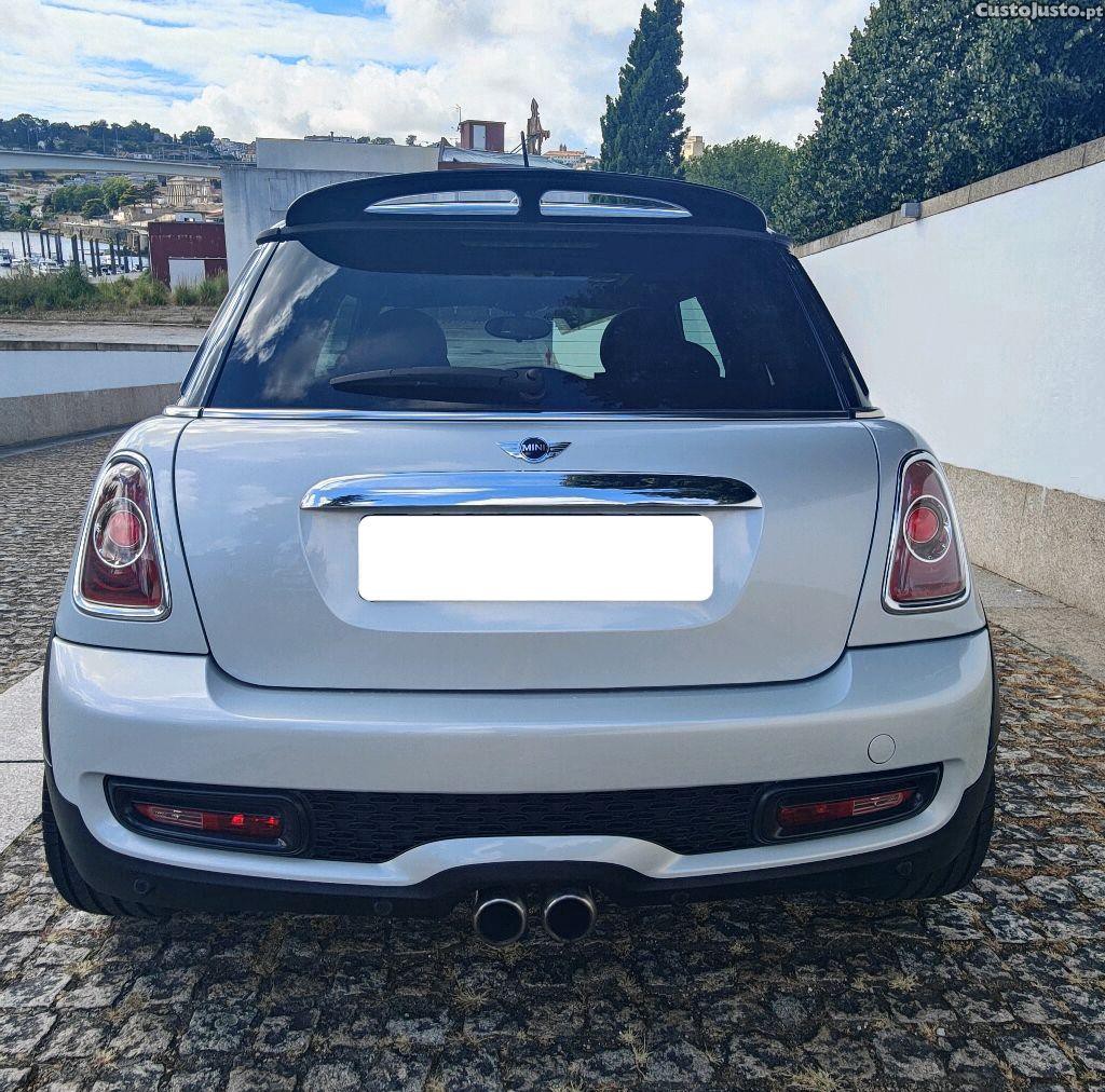 MINI Cooper S N18 — fotografia 11