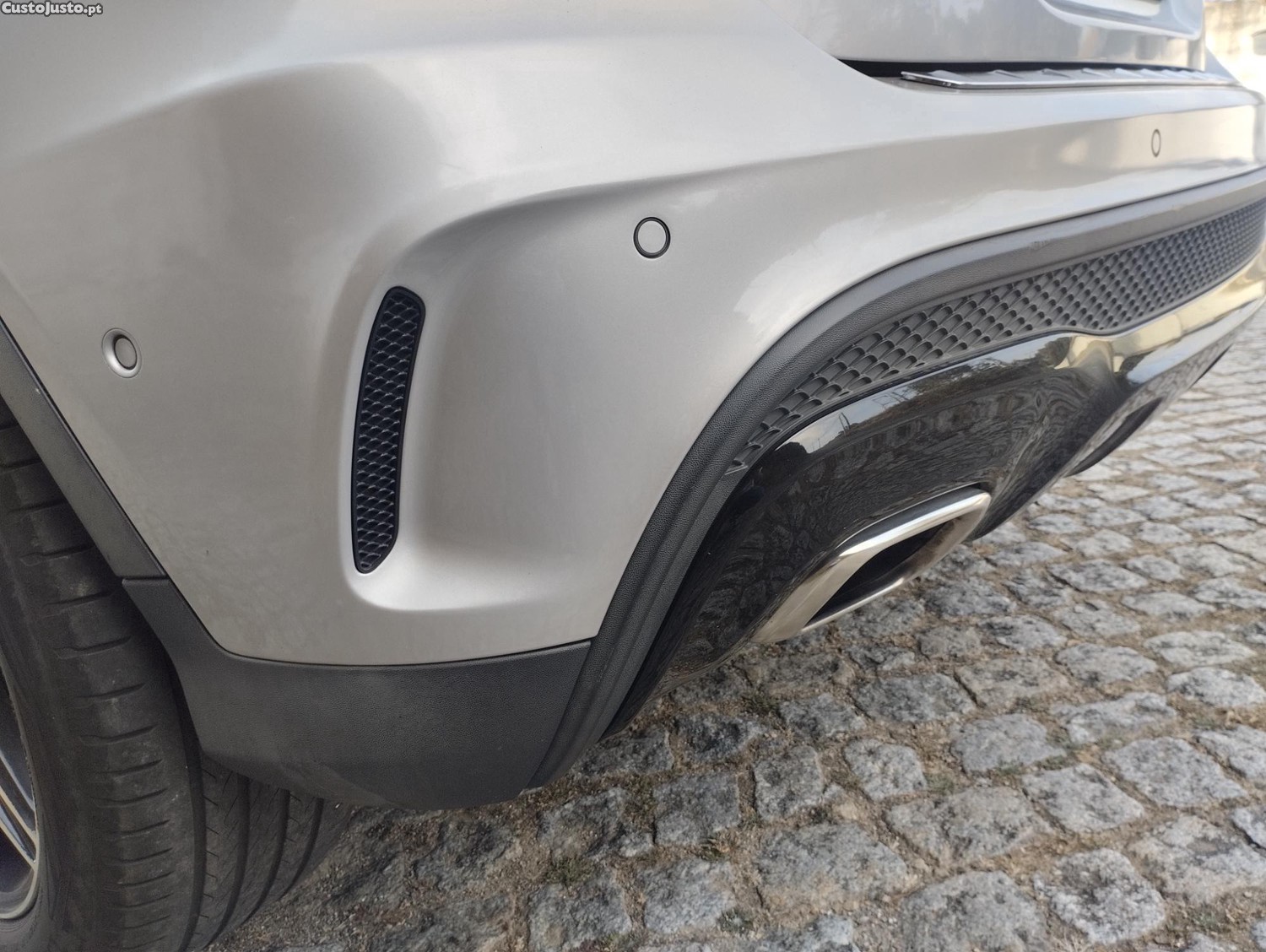 Mercedes-Benz GLA 180 CDI - PACK AMGLINE - NACIONAL - C/ Garantia - Distribuição Mudada - "Imbatível" — fotografia 16