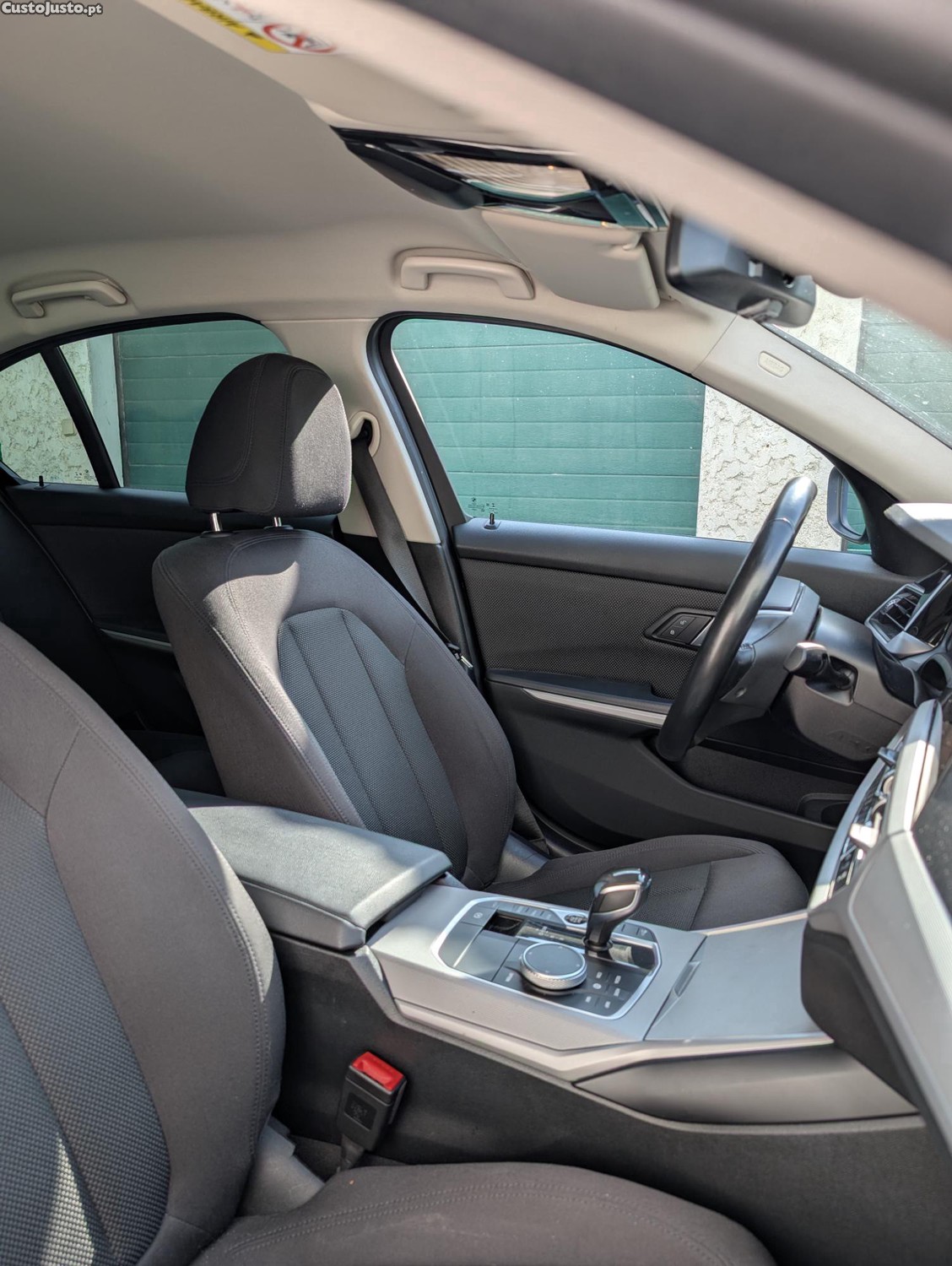BMW 330 e — fotografia 2
