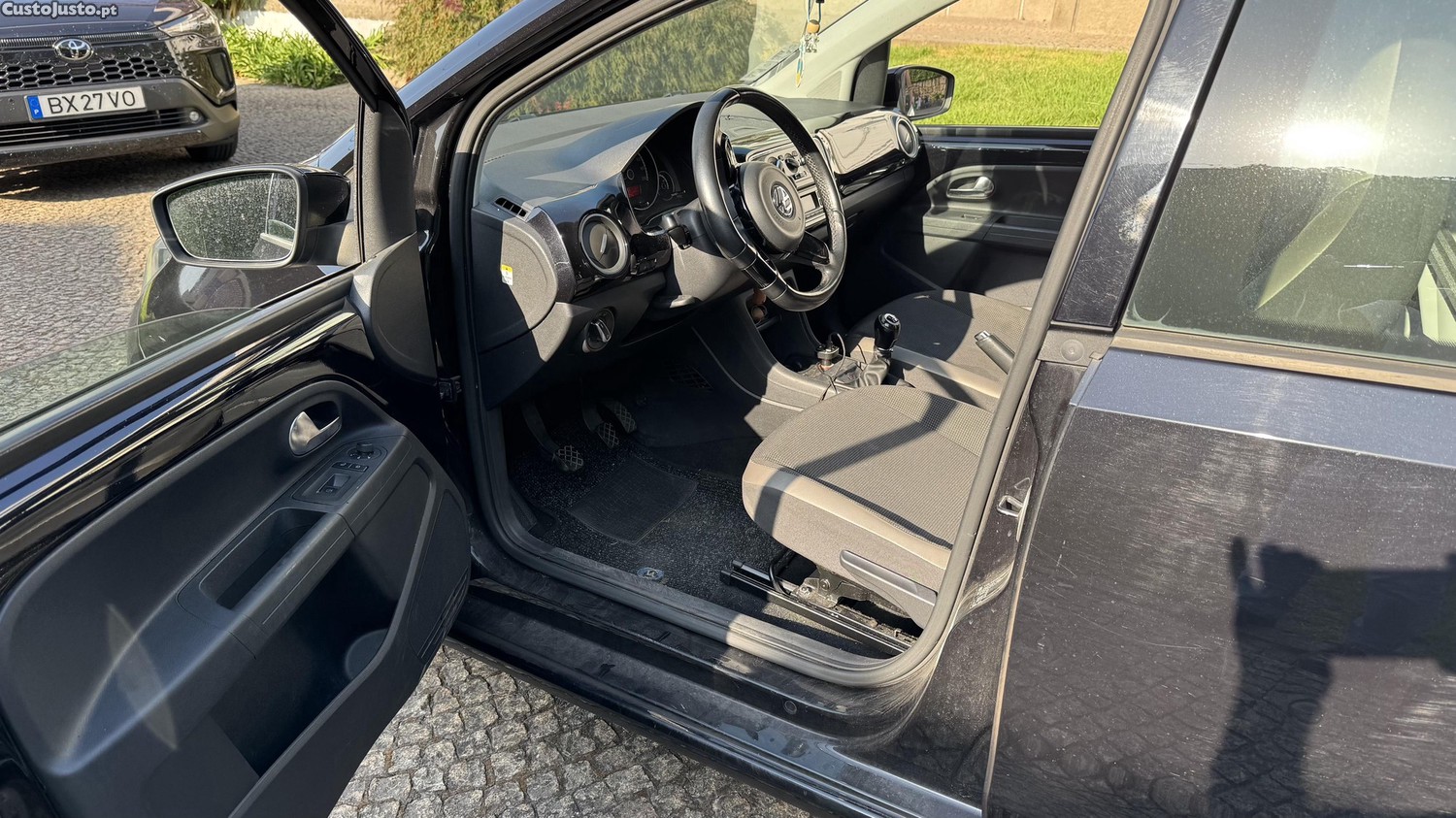 Volkswagen Up! 1.1 — fotografia 6