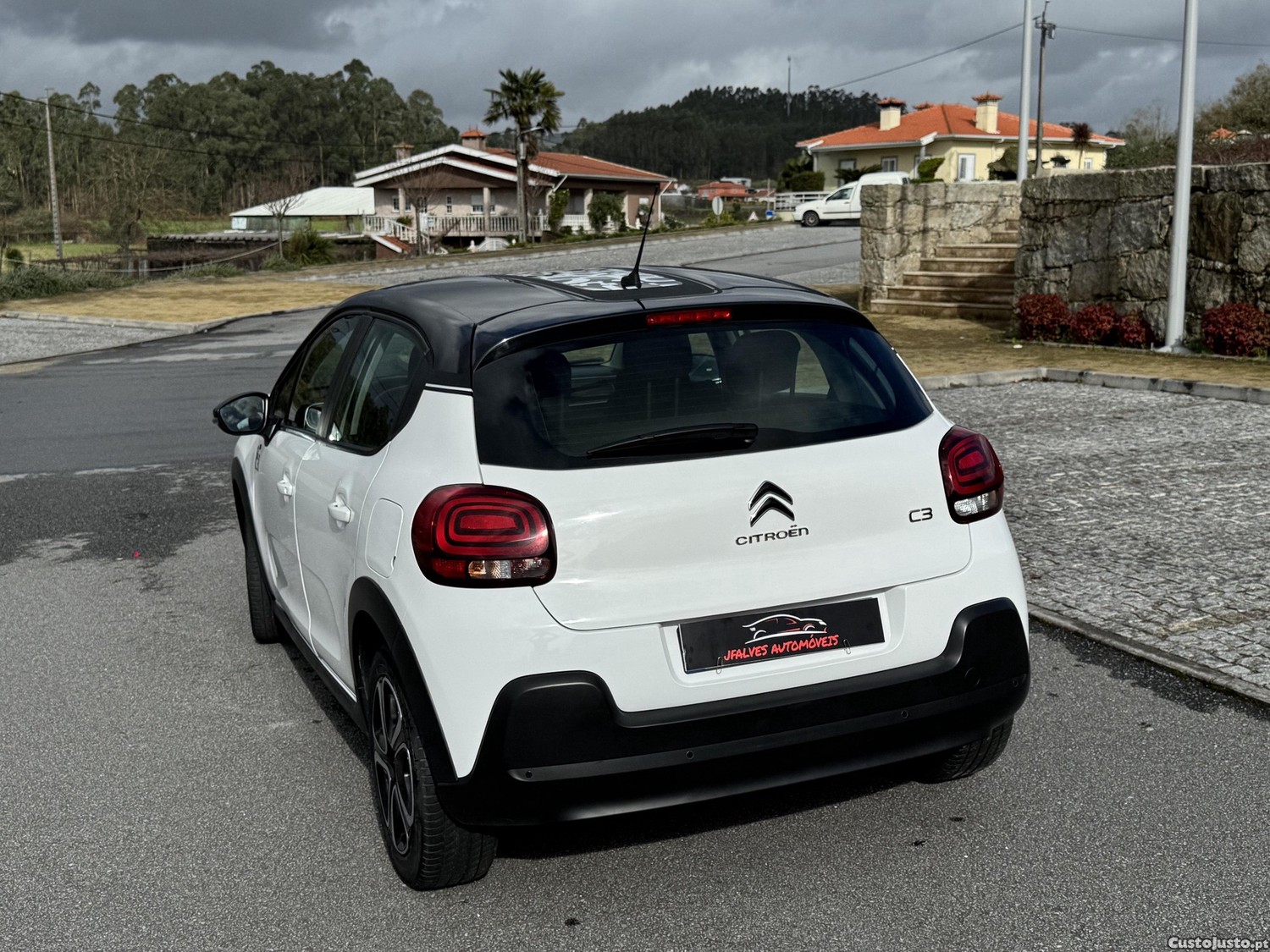 Citroën C3 1.2 2018 poucos kms — fotografia 8