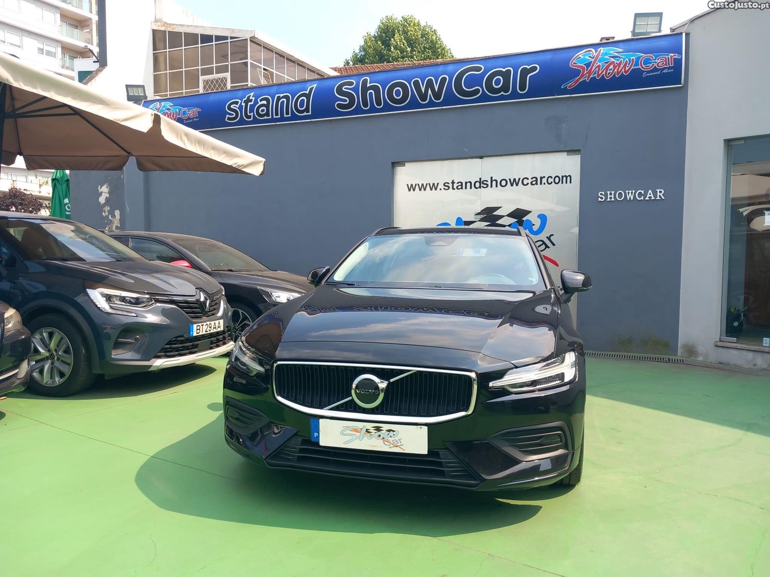 Volvo V60 2.0 D4 Momentum Geartronic — fotografia 21