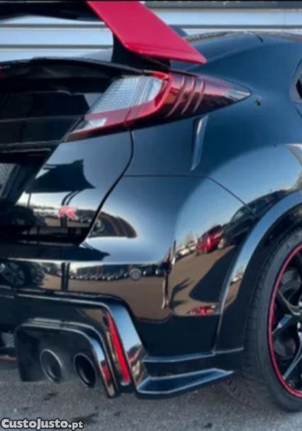 Honda Civic Type R fk2 black edition — fotografia 3