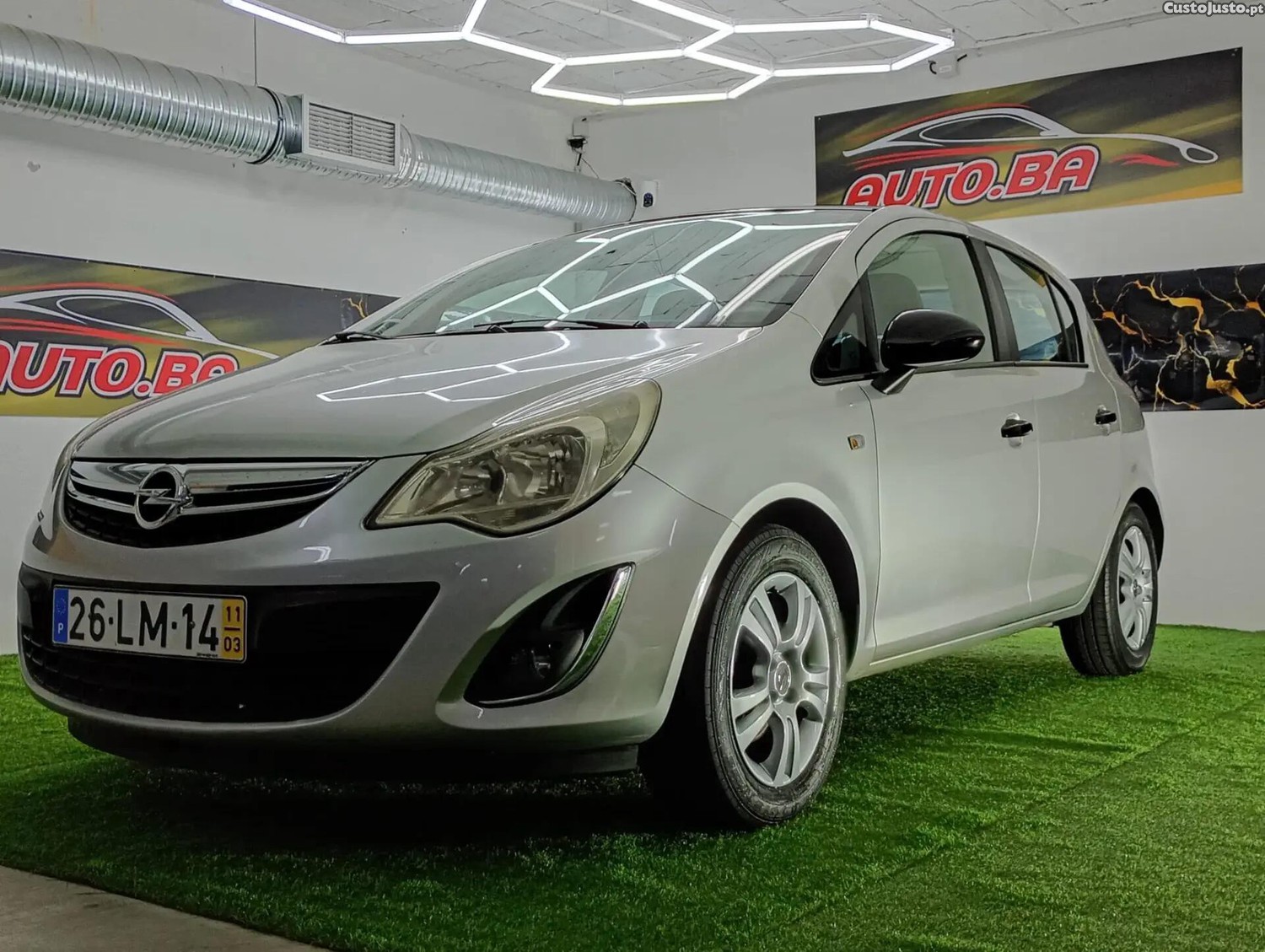 Opel Corsa 1.2 City FlexFuel — fotografia 25